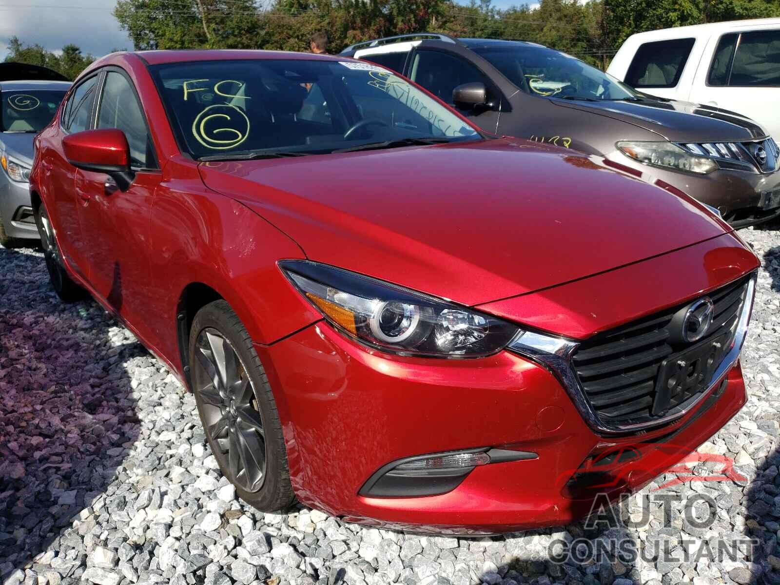 MAZDA 3 2018 - 3MZBN1V36JM267240