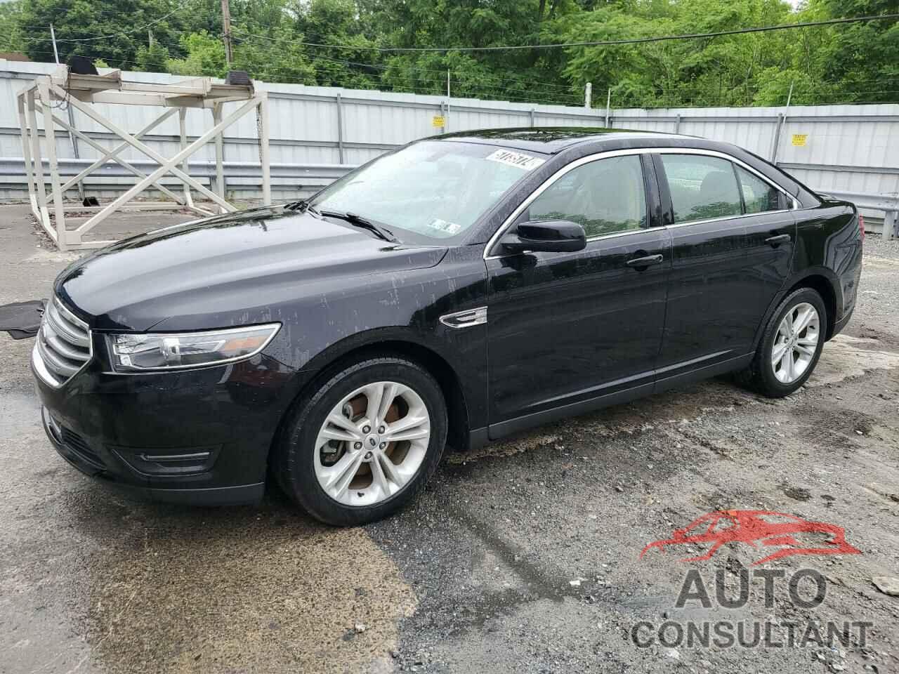 FORD TAURUS 2018 - 1FAHP2E8XJG107564