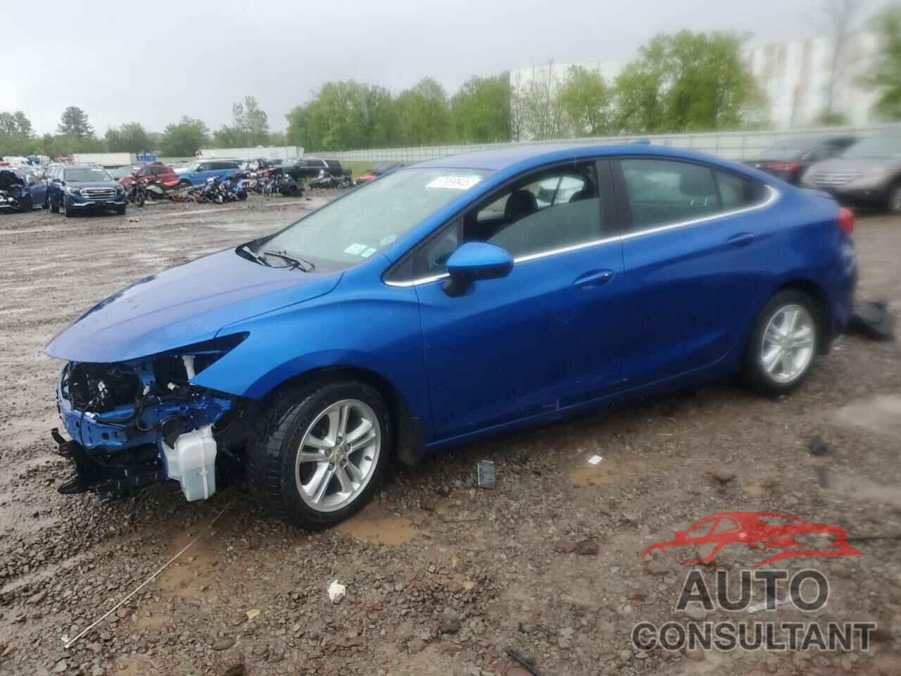 CHEVROLET CRUZE 2018 - 1G1BE5SM7J7168307