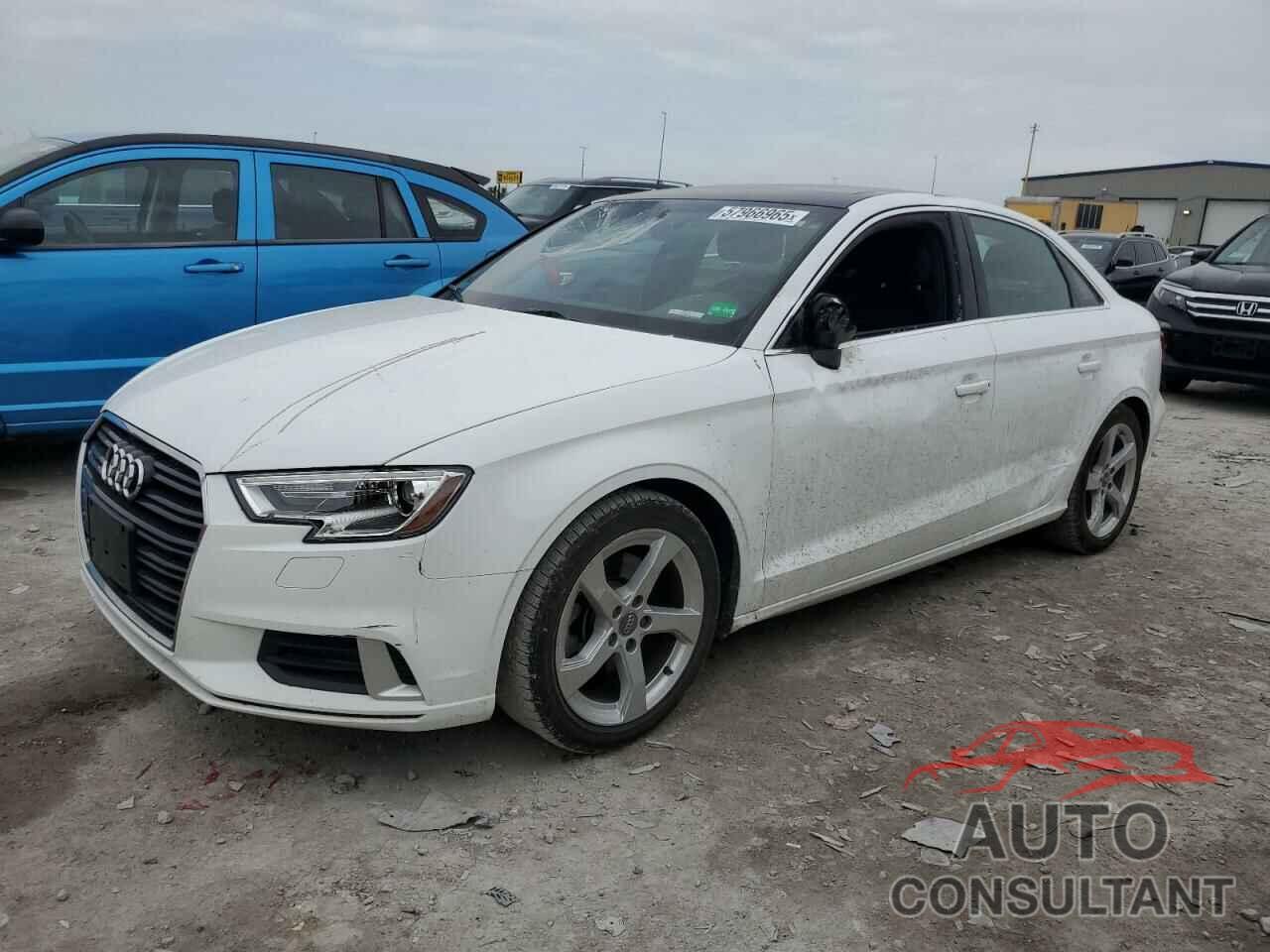 AUDI A3 2019 - WAUAUGFF0KA121621
