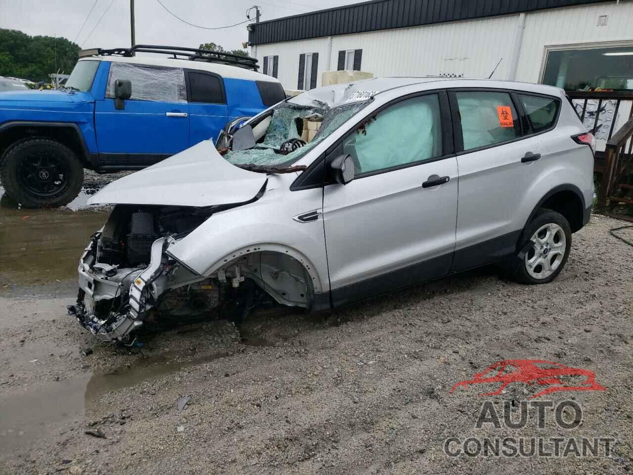 FORD ESCAPE 2018 - 1FMCU0F79JUB58820