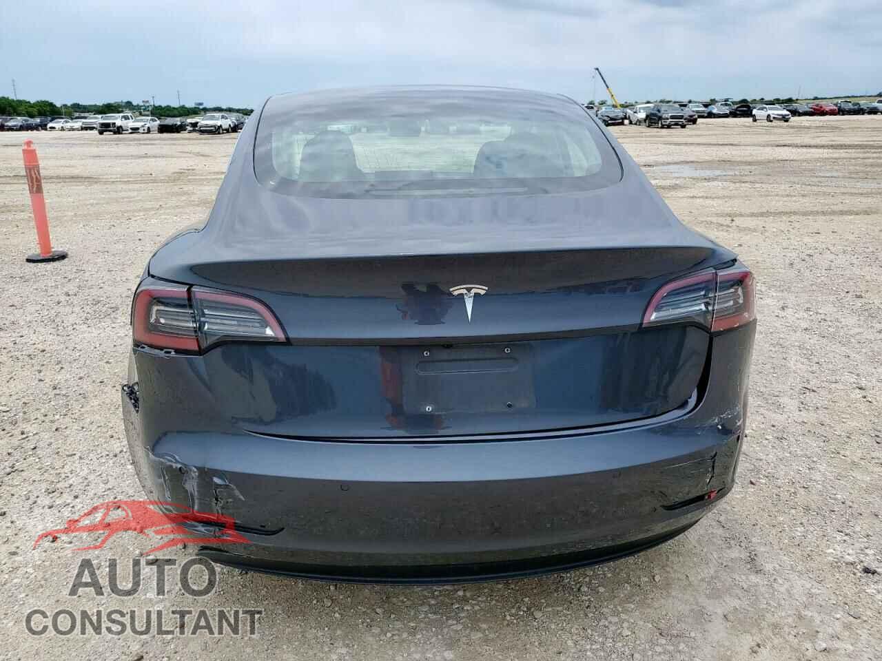 TESLA MODEL 3 2018 - 5YJ3E1EA2JF045384