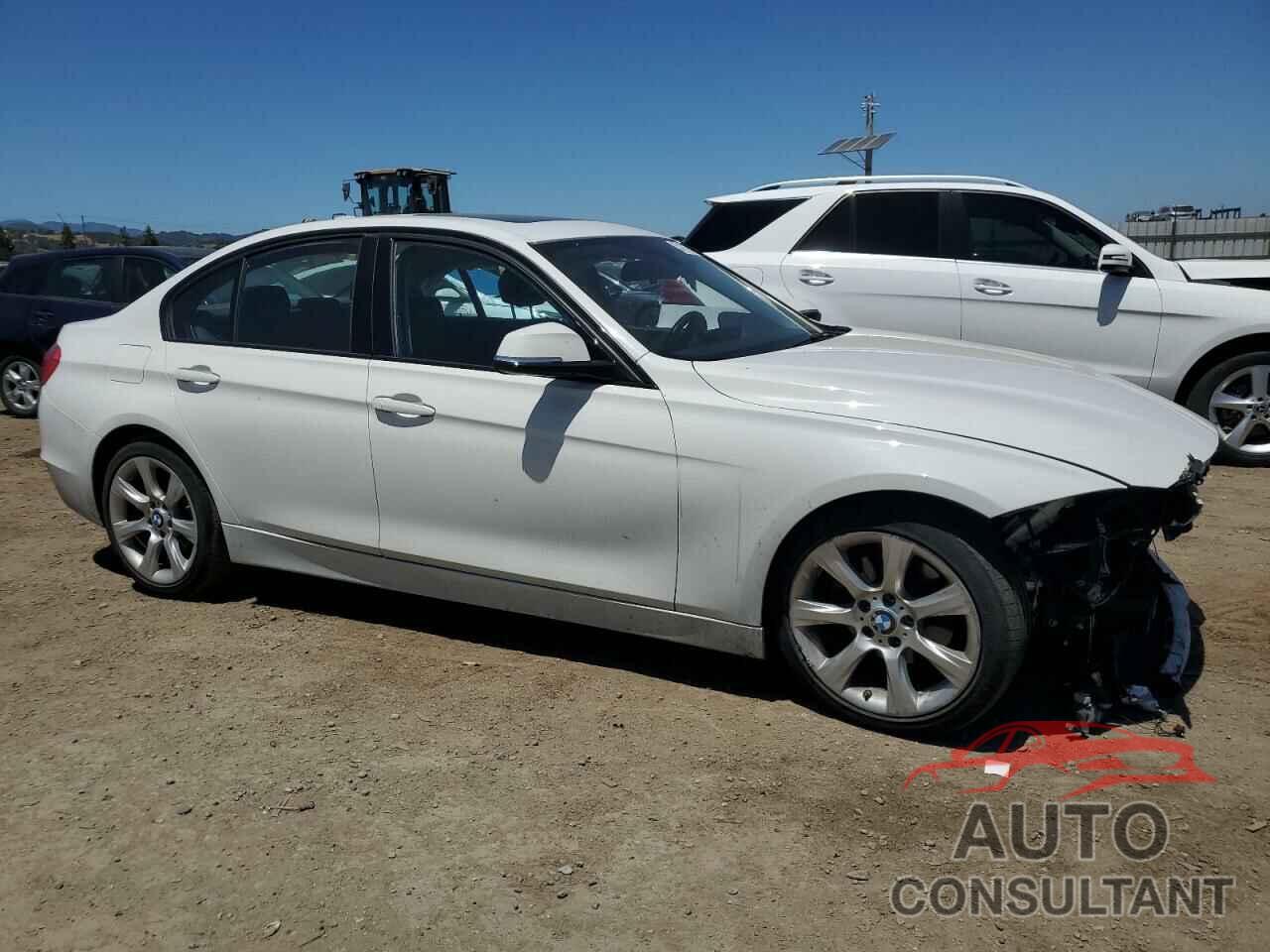 BMW 3 SERIES 2015 - WBA3B1G59FNT05410