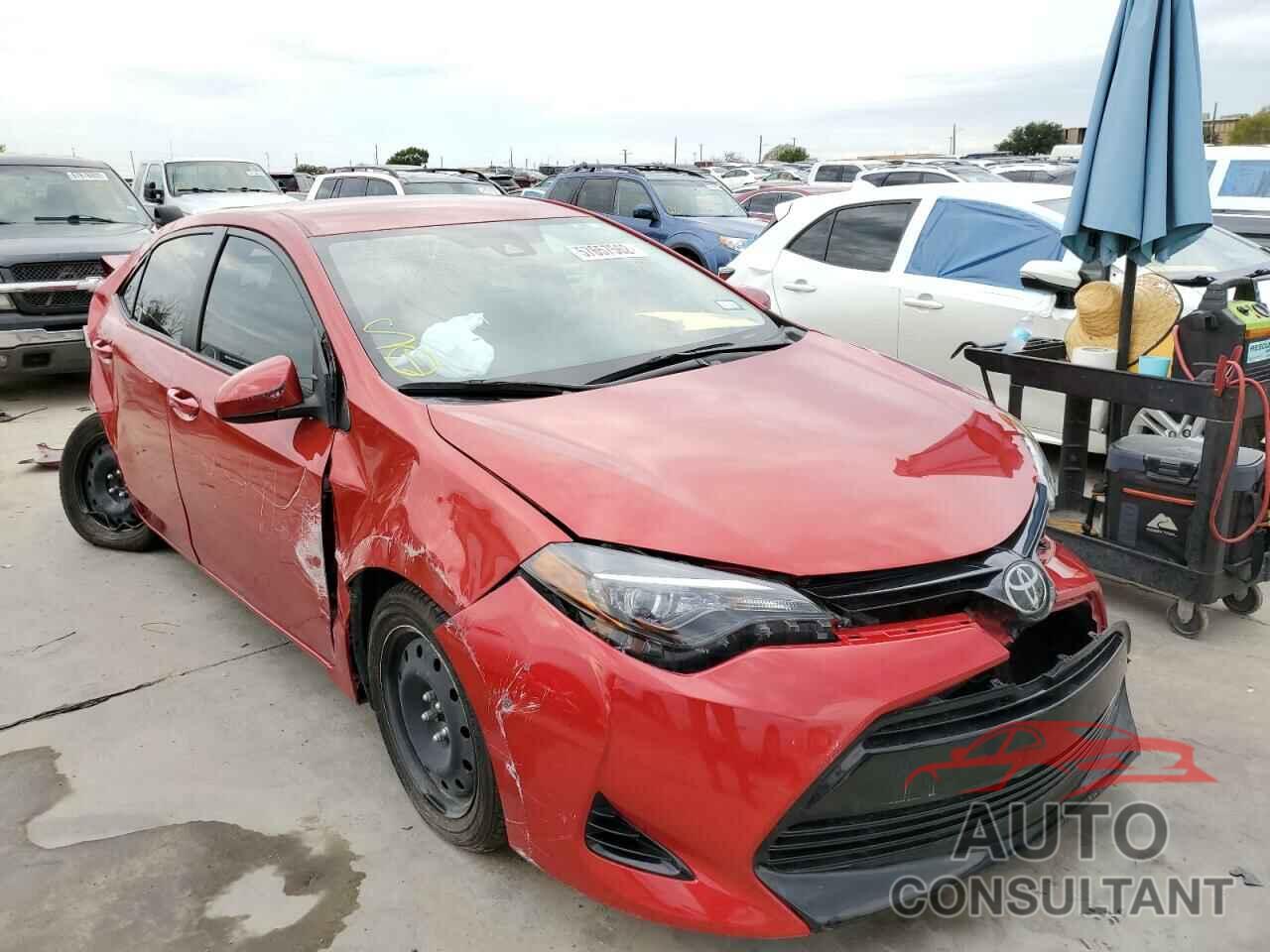 TOYOTA COROLLA 2018 - 5YFBURHE0JP772930