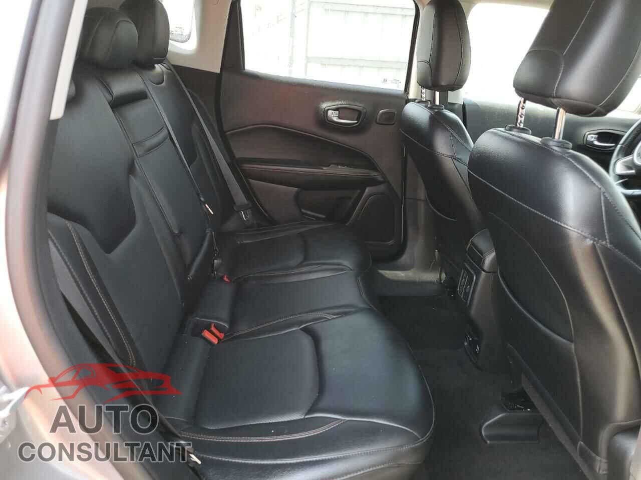 JEEP COMPASS 2017 - 3C4NJDCB4HT665554