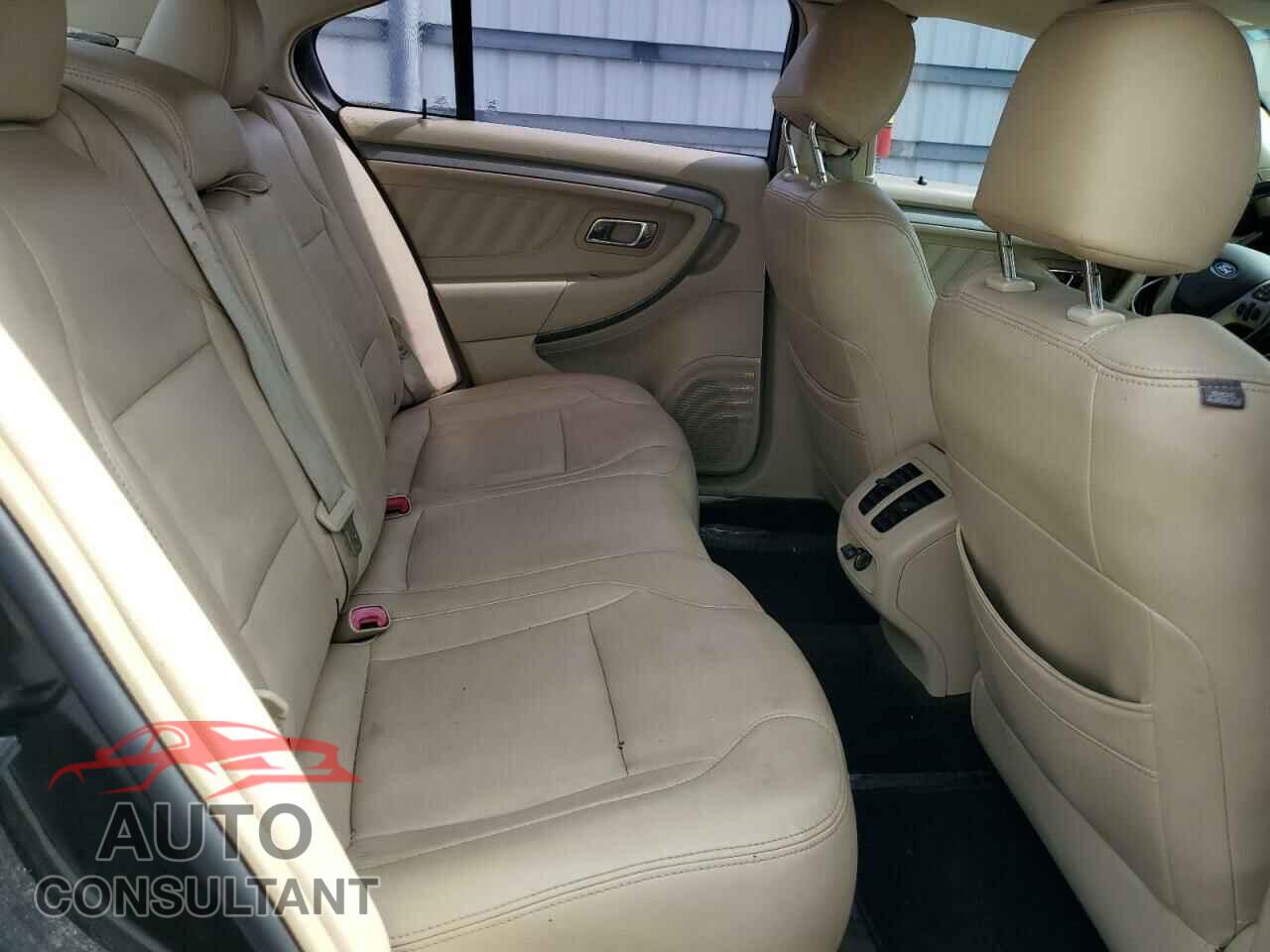FORD TAURUS 2013 - 1FAHP2E86DG214499