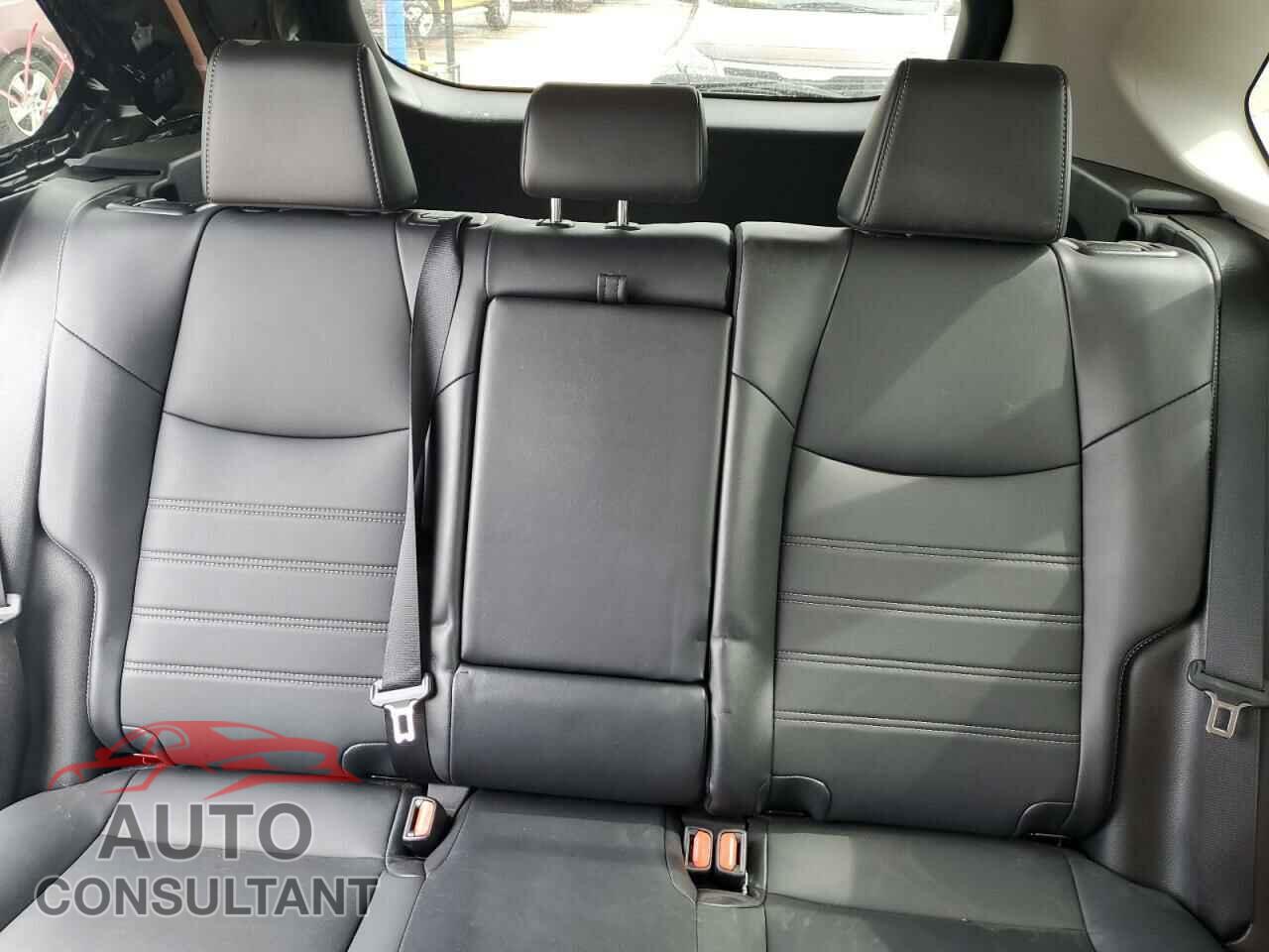 TOYOTA RAV4 2022 - 2T3A1RFV7NC293473