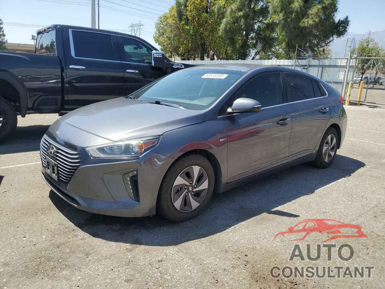HYUNDAI IONIQ 2017 - KMHC75LC4HU049746