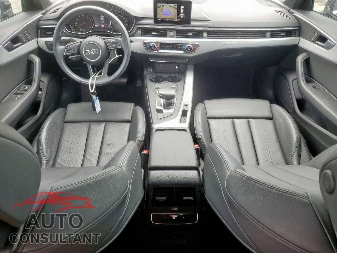 AUDI A4 2019 - WAUDNAF48KN018509