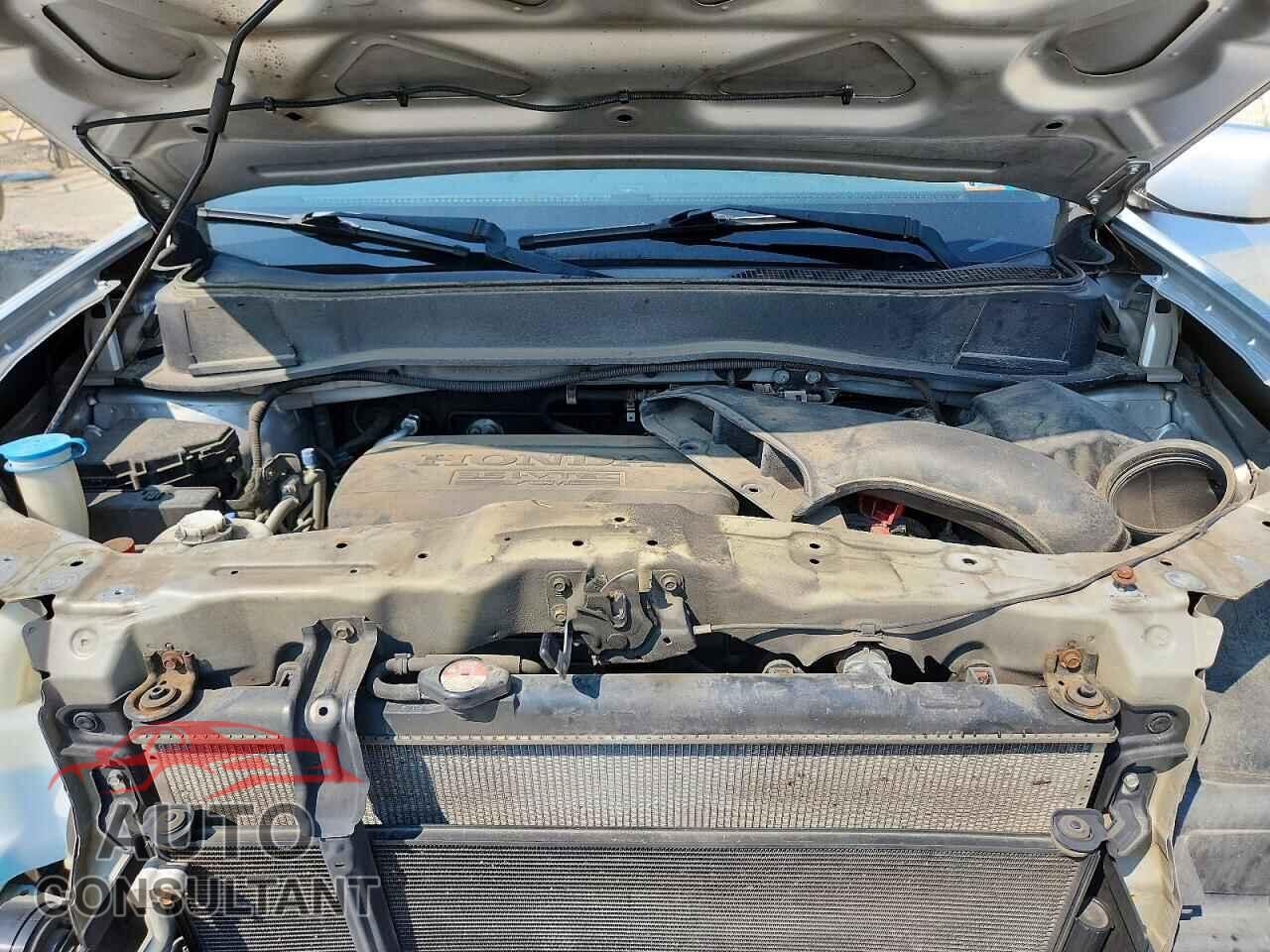 HONDA PILOT 2013 - 5FNYF4H75DB043184