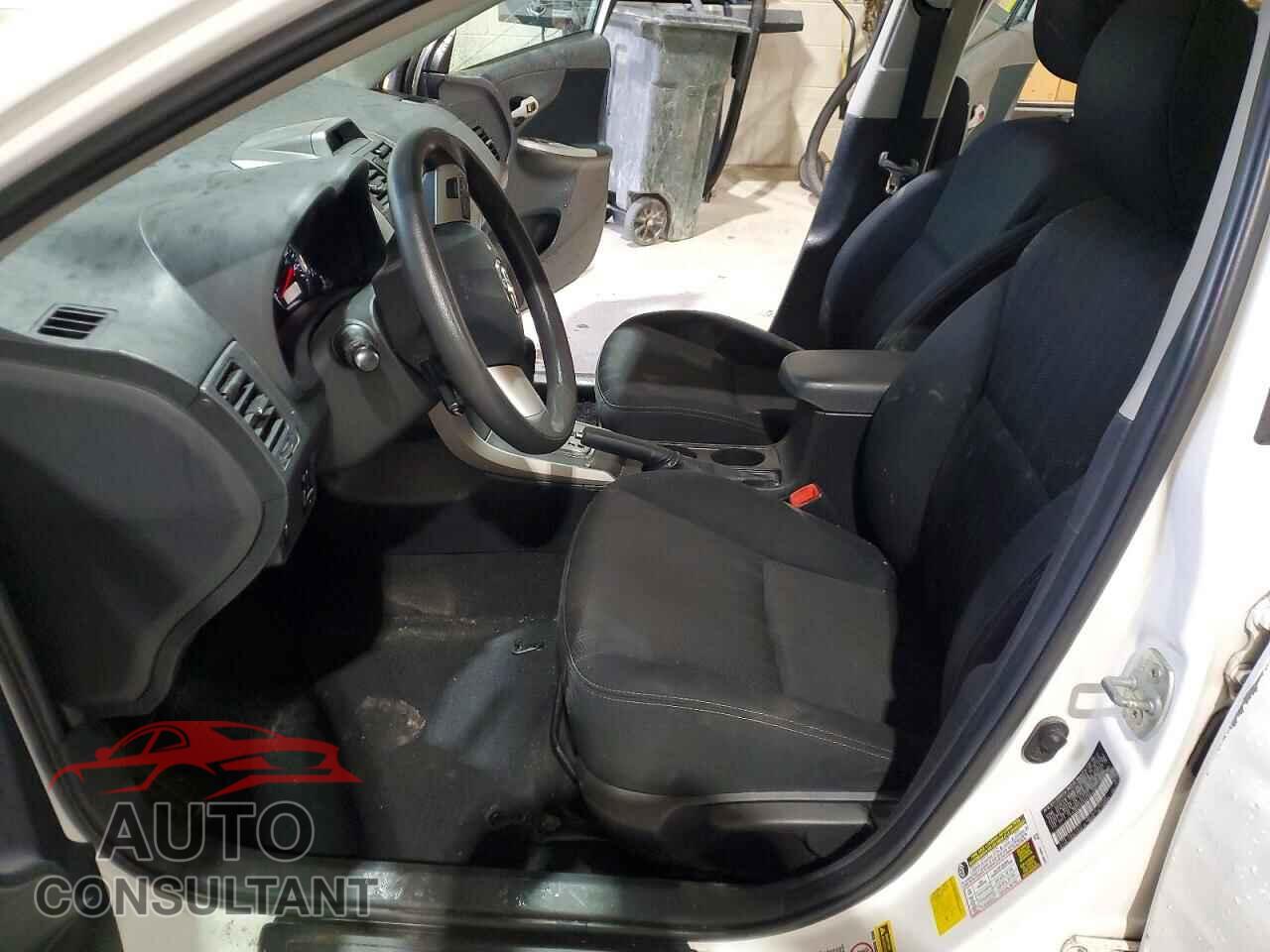 TOYOTA COROLLA 2013 - 2T1BU4EEXDC067290