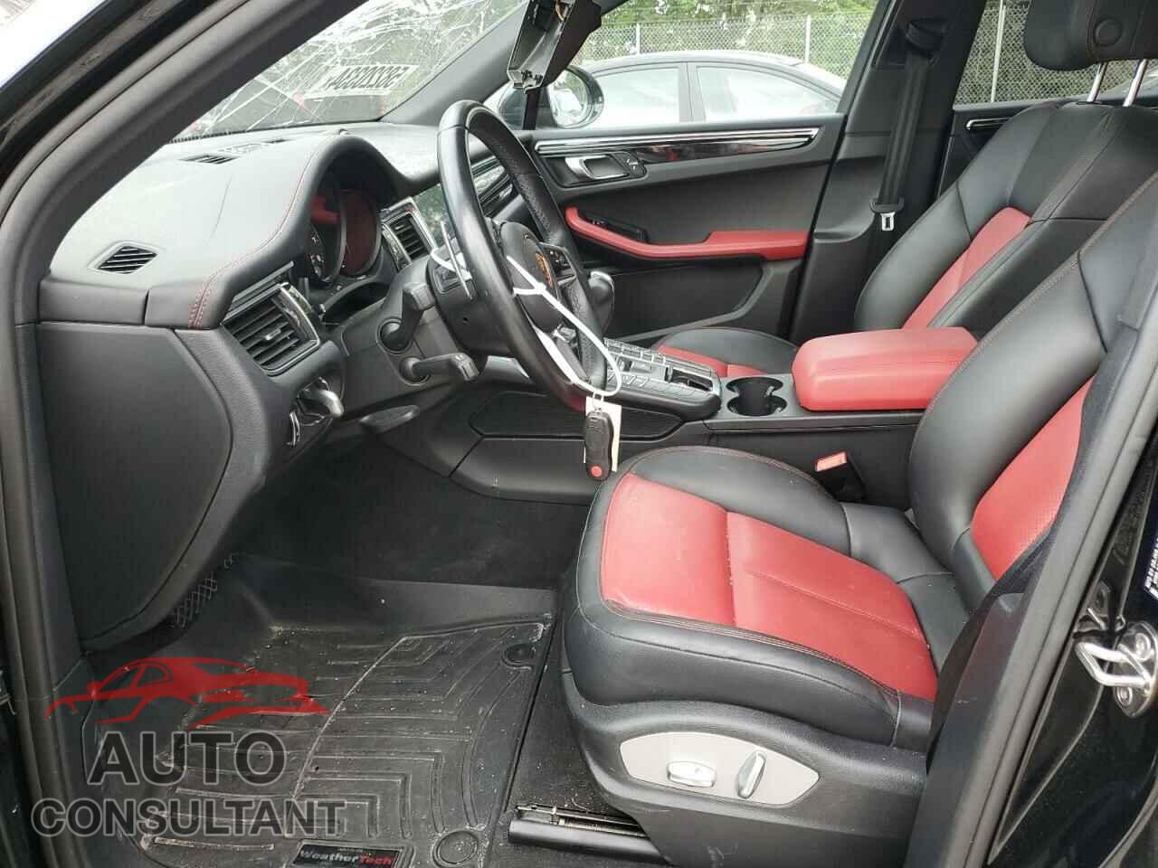 PORSCHE MACAN 2018 - WP1AA2A55JLB20429
