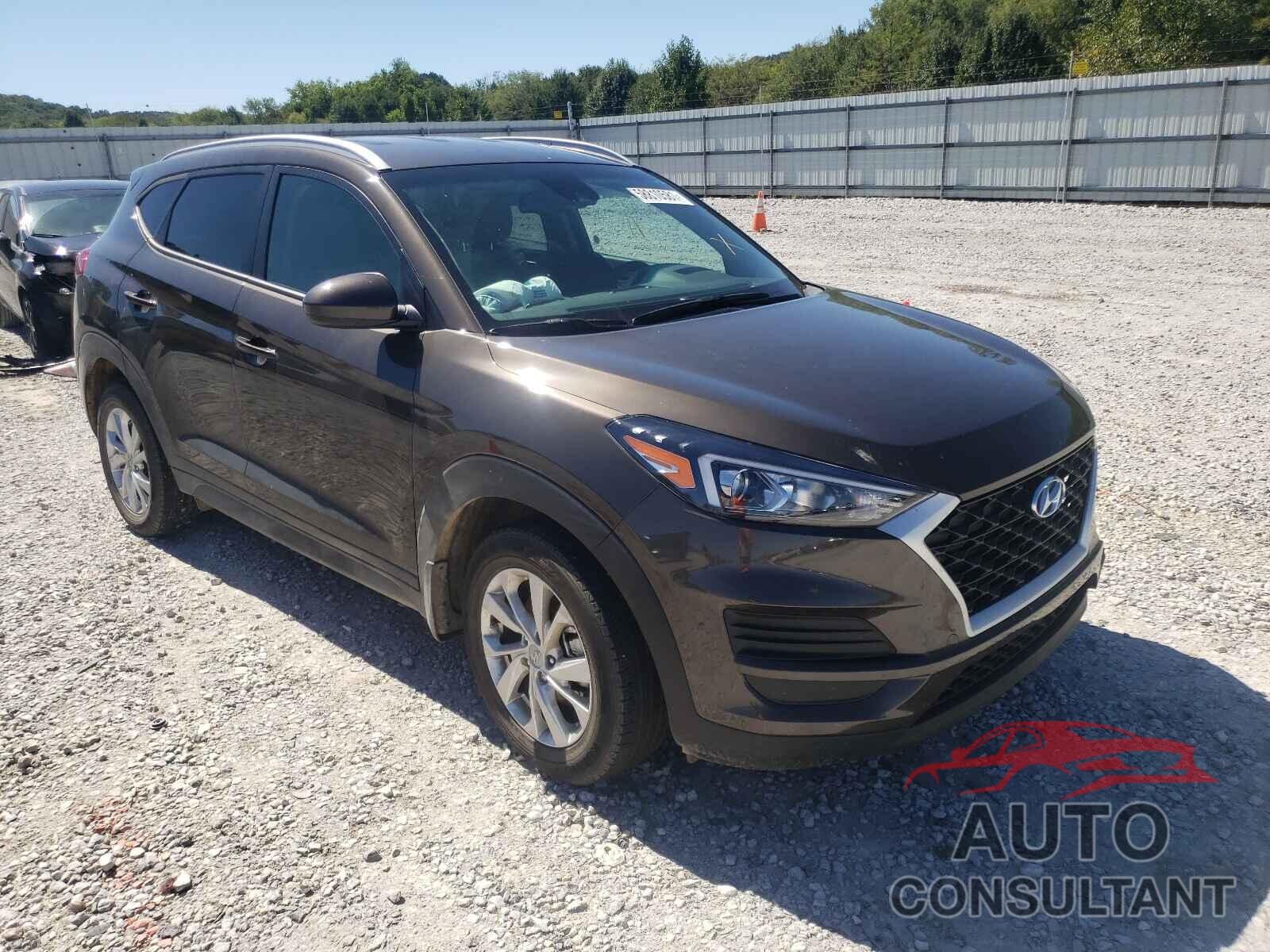 HYUNDAI TUCSON 2019 - KM8J33A45KU032027