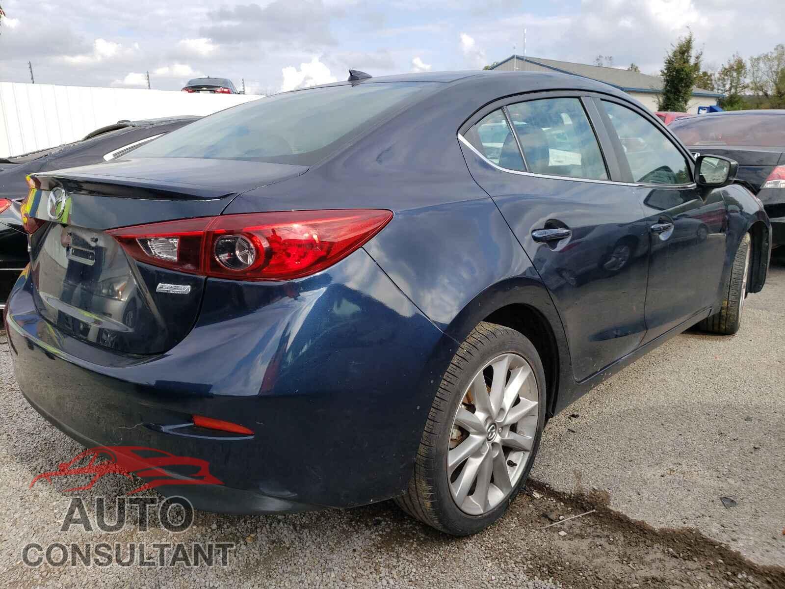 MAZDA 3 2017 - 3MZBN1V71HM132485