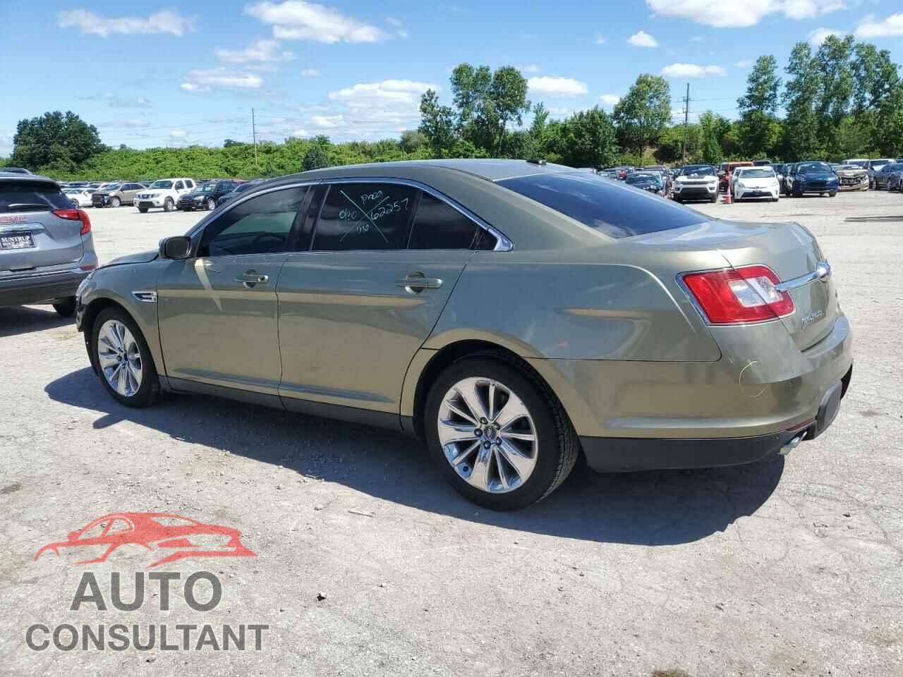 FORD TAURUS 2012 - 1FAHP2FW8CG104713