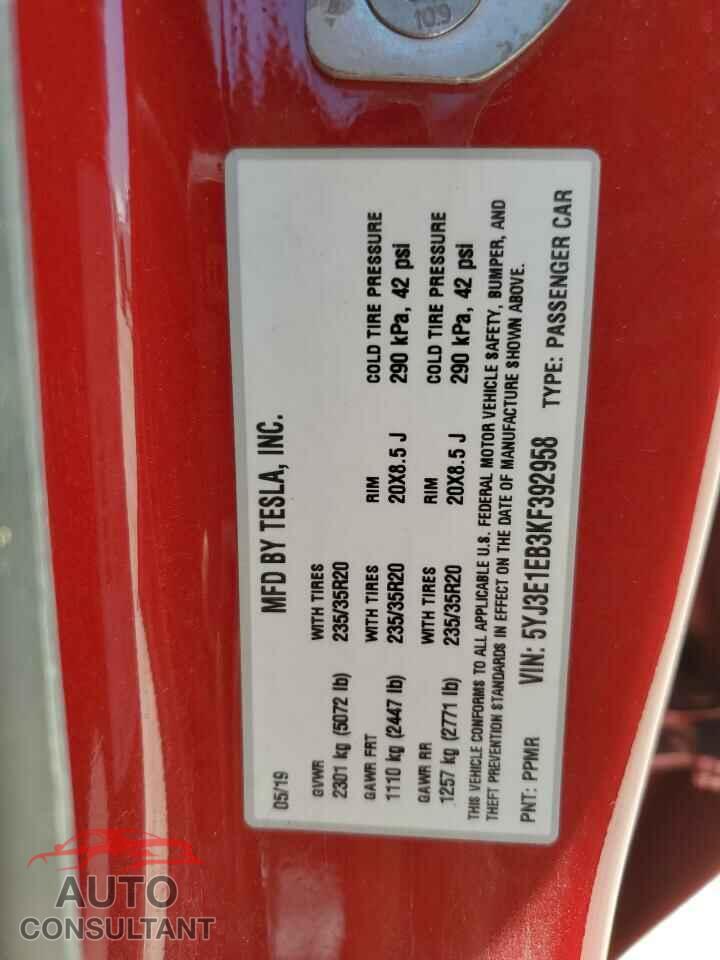 TESLA MODEL 3 2019 - 5YJ3E1EB3KF392958