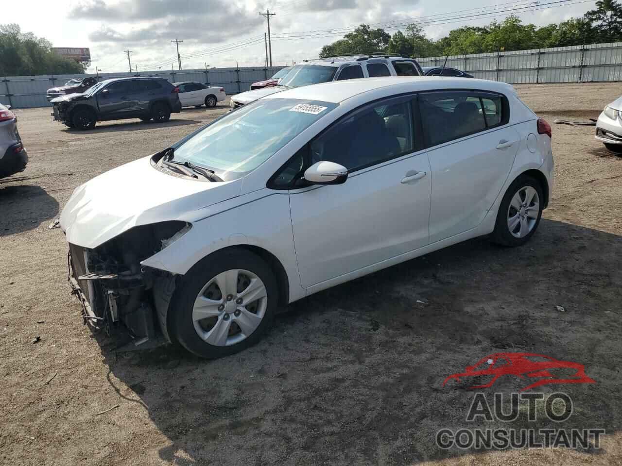 KIA FORTE 2016 - KNAFK5A8XG5647408
