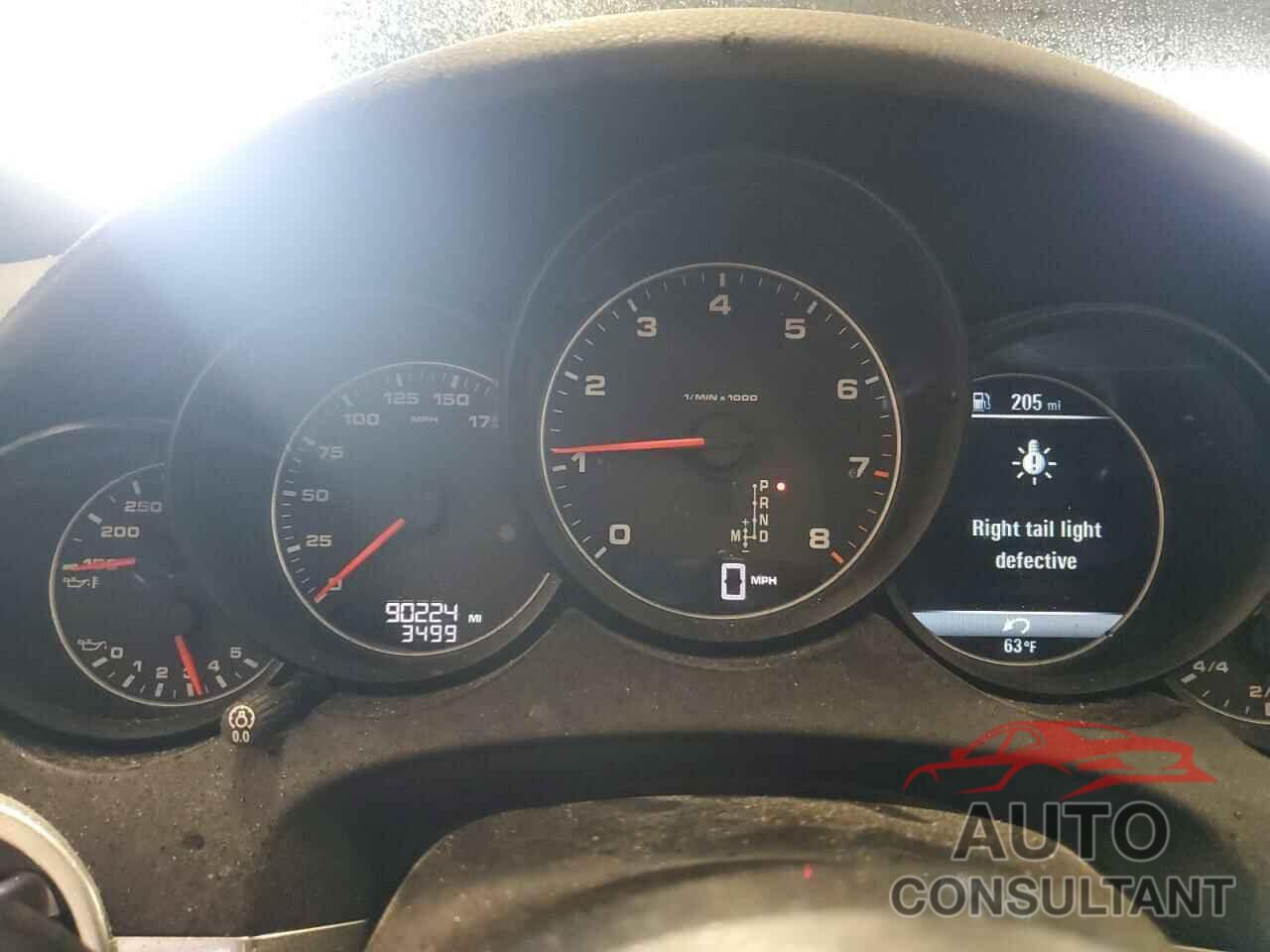 PORSCHE CAYENNE 2016 - WP1AA2A29GLA09185