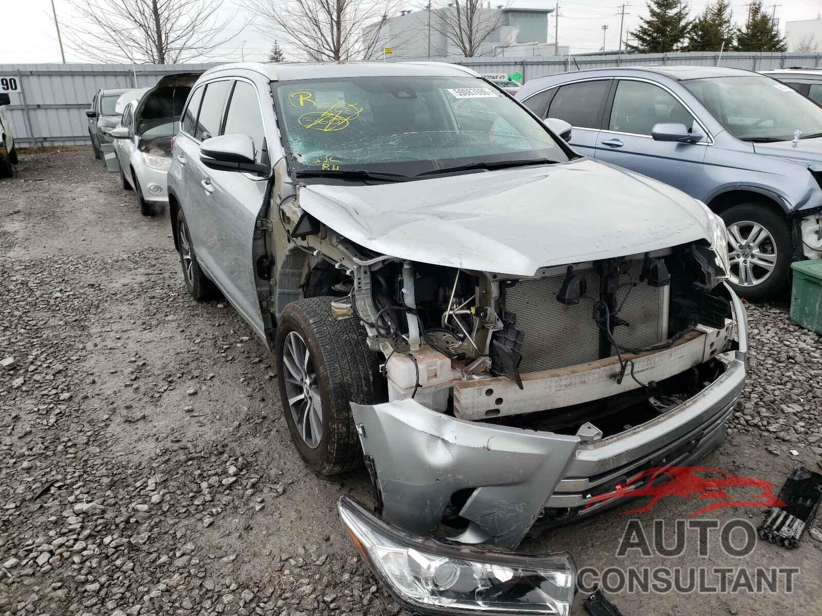 TOYOTA HIGHLANDER 2018 - 5TDJZRFH3JS534684
