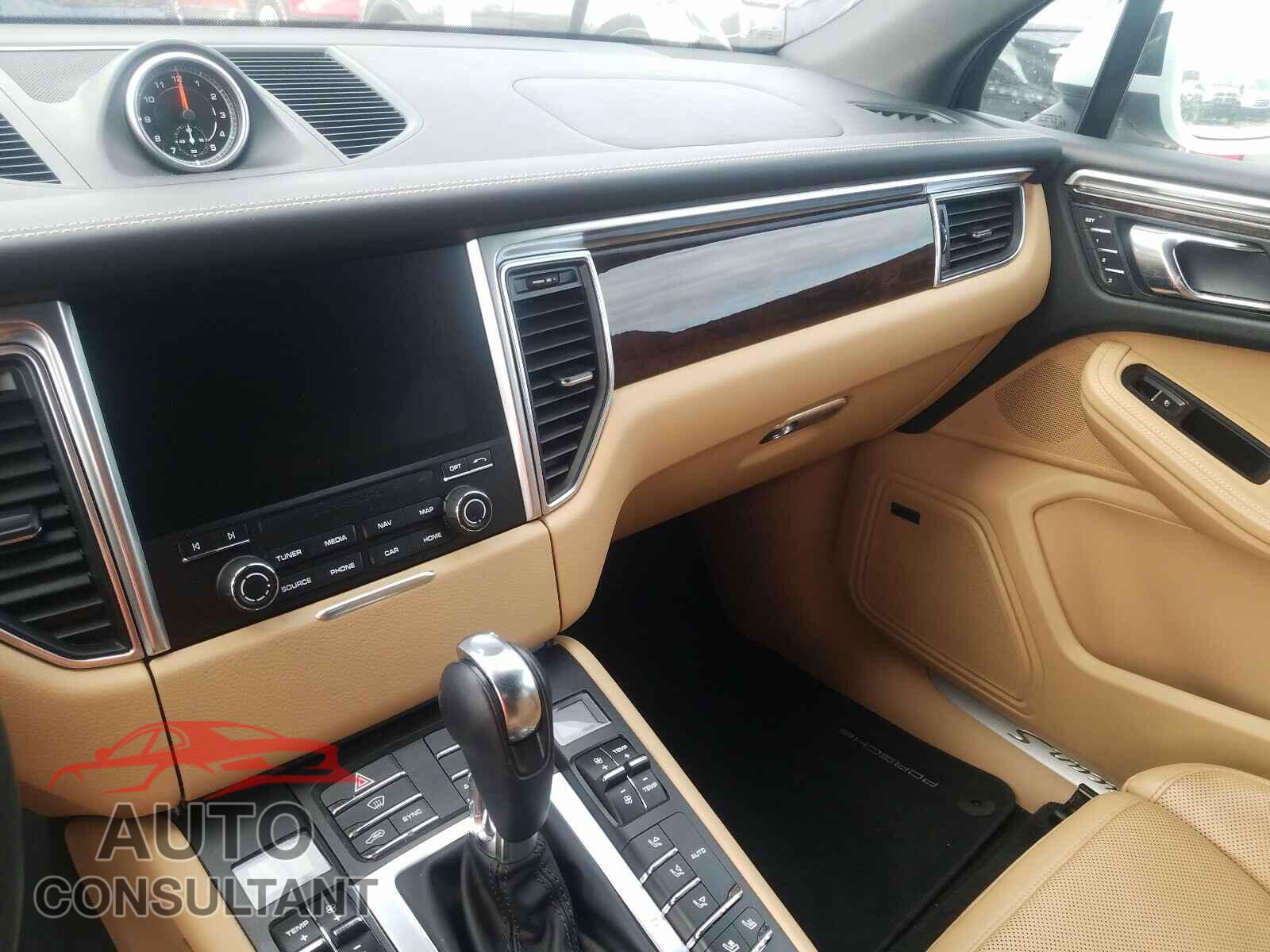 PORSCHE MACAN 2017 - WP1AB2A58HLB16219