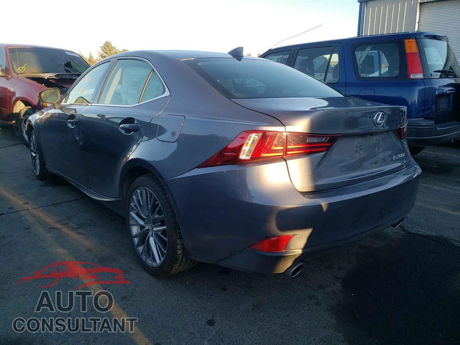 LEXUS IS 2016 - JTHBA1D26G5028629