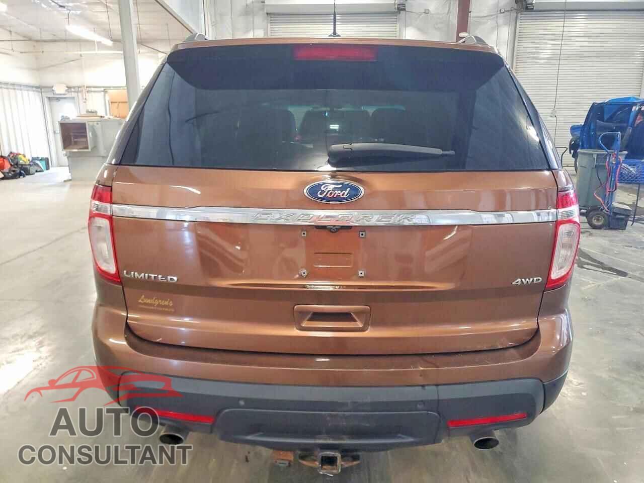 FORD EXPLORER 2011 - 1FMHK8F81BGA73084