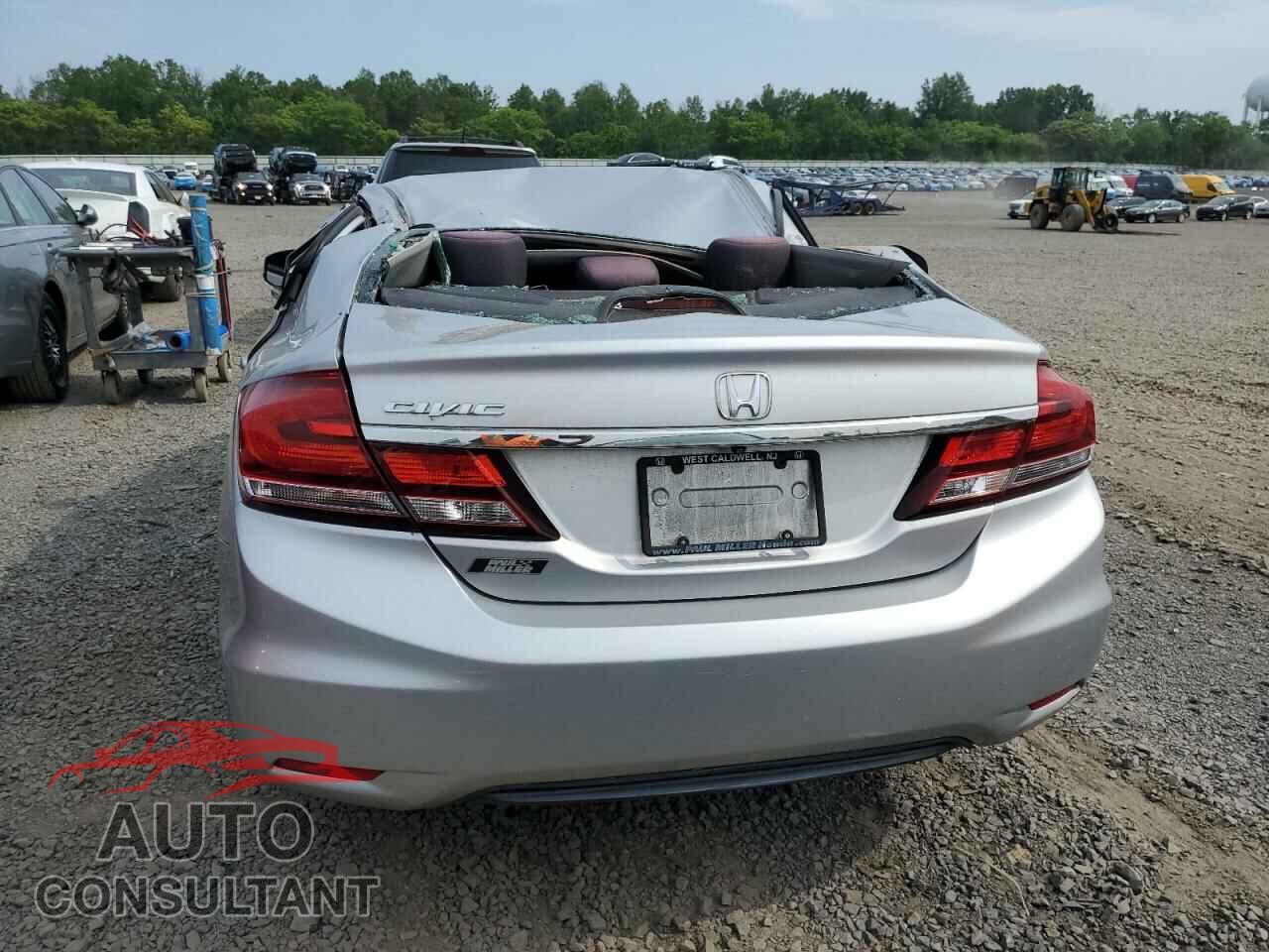 HONDA CIVIC 2013 - 19XFB2F58DE208594