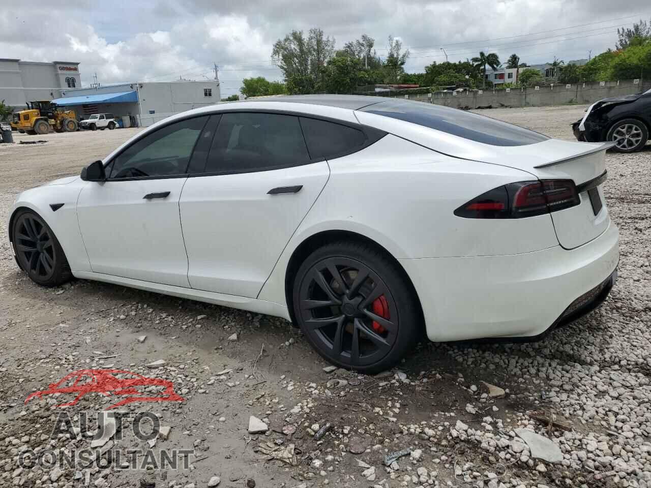 TESLA MODEL S 2023 - 5YJSA1E64PF503406