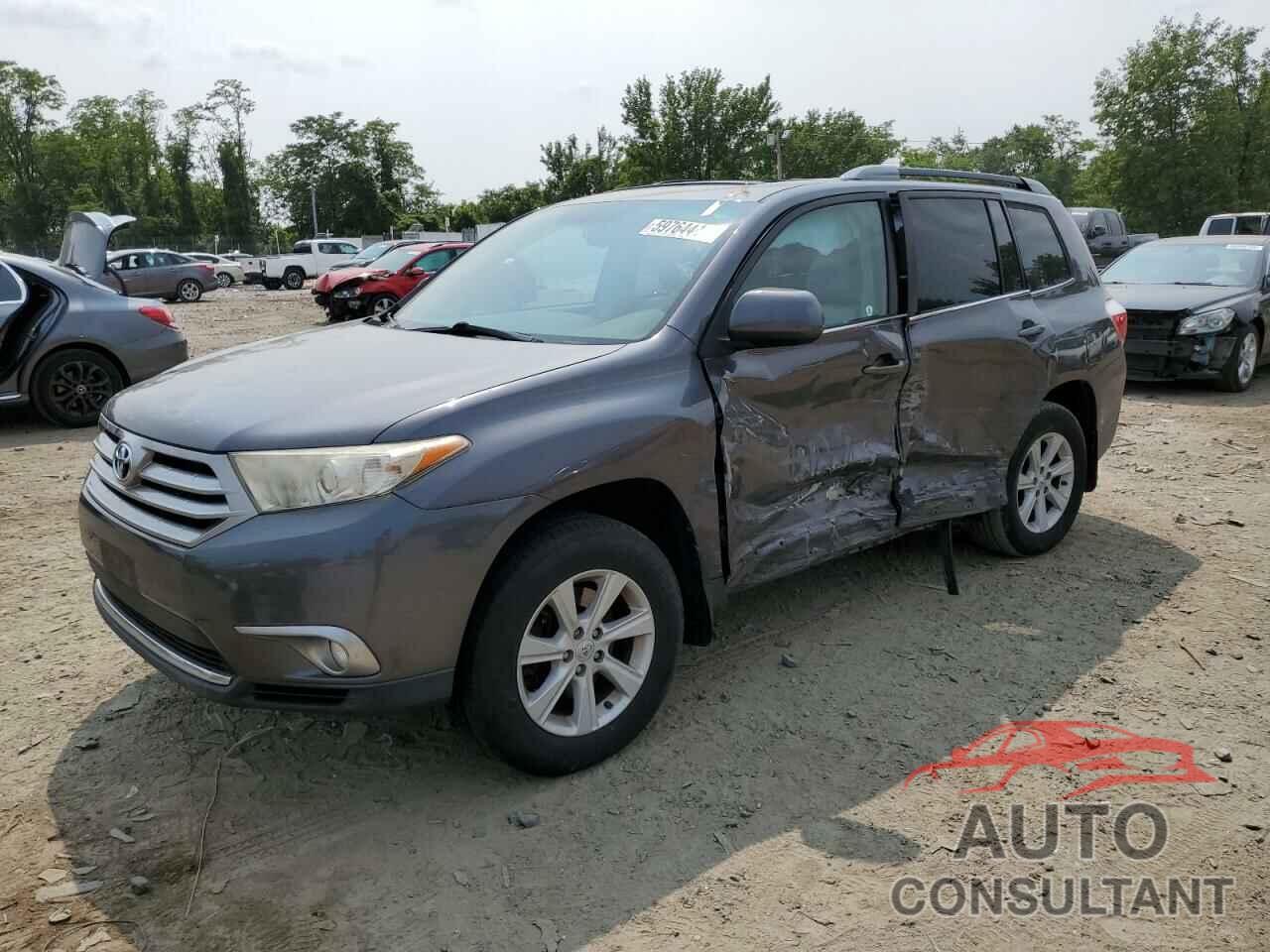 TOYOTA HIGHLANDER 2013 - 5TDBK3EH1DS193863