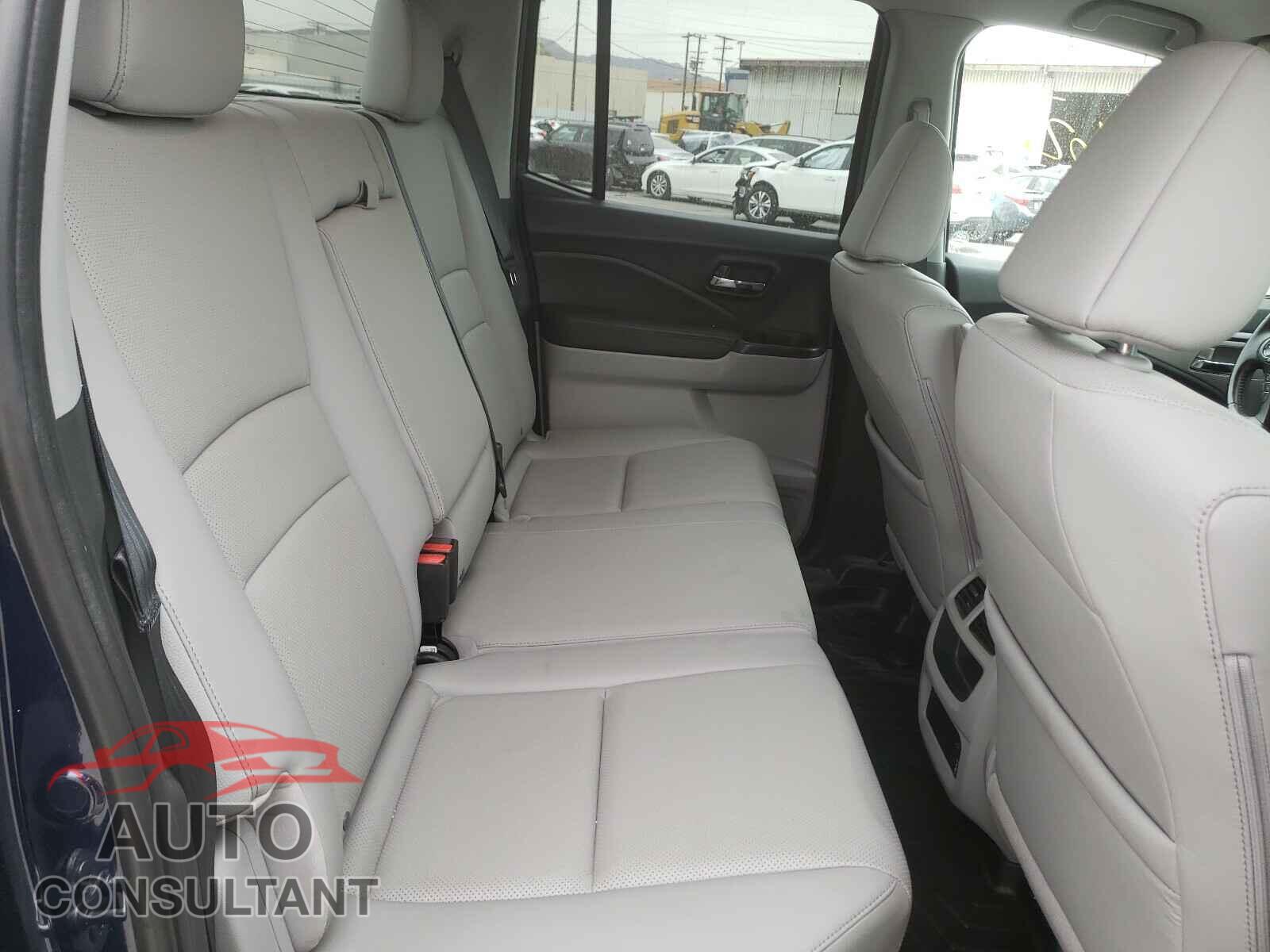HONDA RIDGELINE 2017 - 5FPYK2F60HB001755