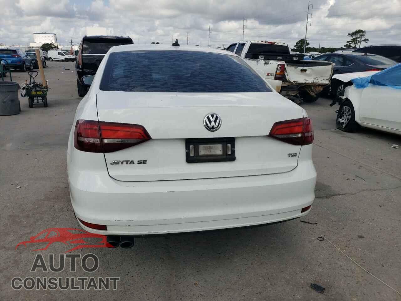 VOLKSWAGEN JETTA 2017 - 3VWB67AJ9HM209105