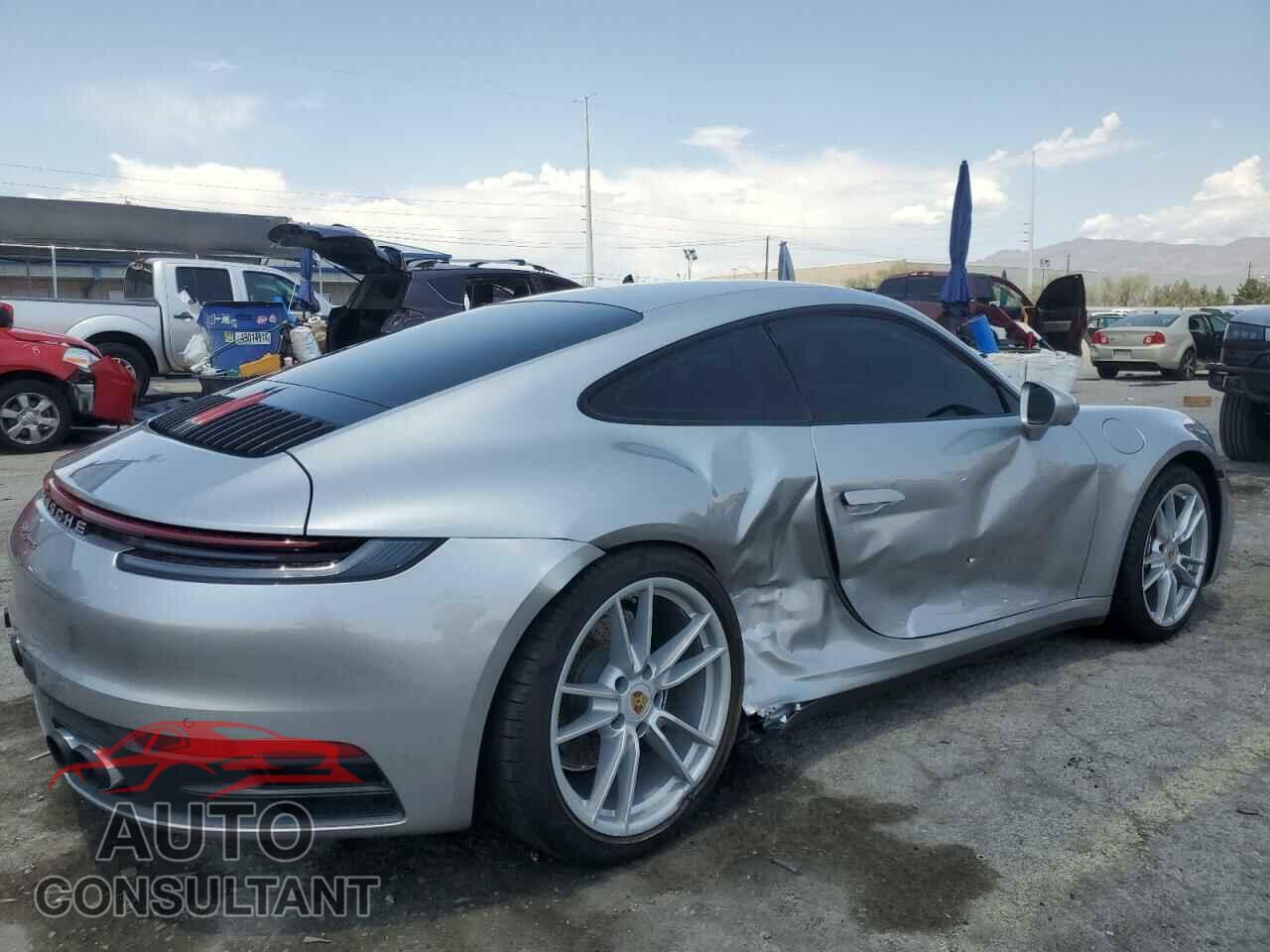 PORSCHE 911 2024 - WP0AA2A90RS210058