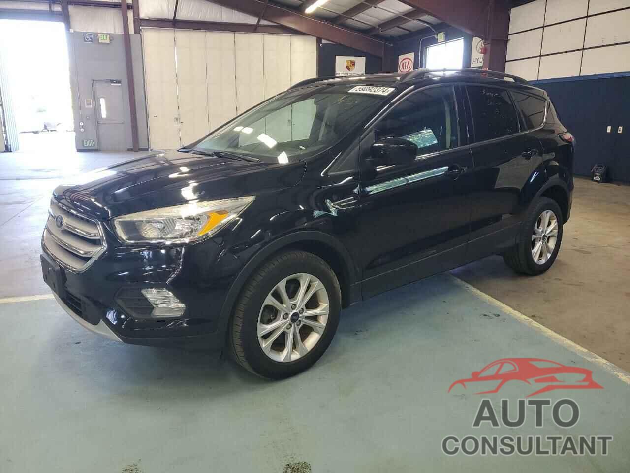 FORD ESCAPE 2018 - 1FMCU9GD0JUA11648