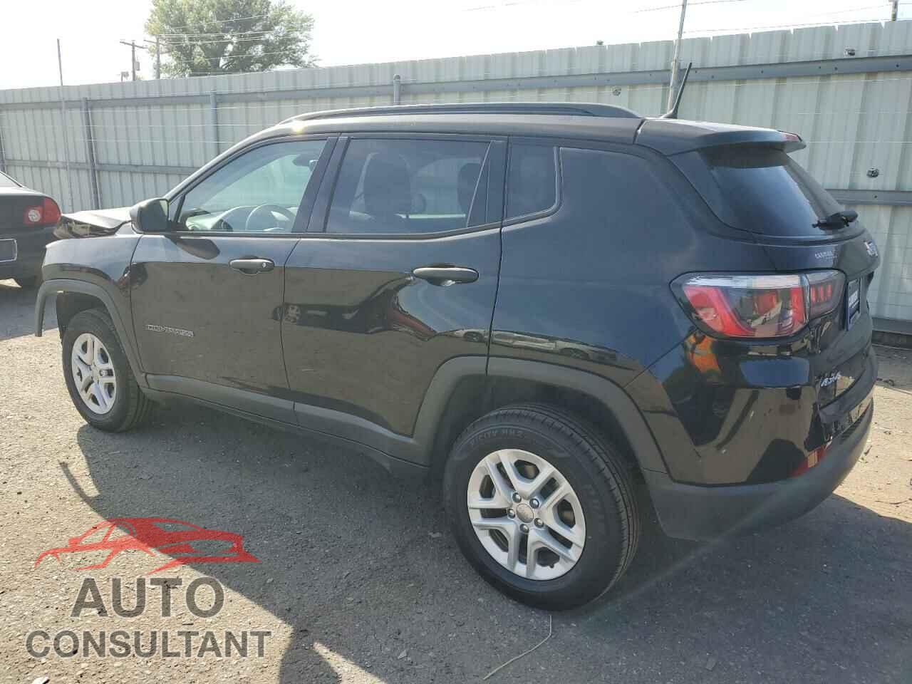 JEEP COMPASS 2018 - 3C4NJDAB4JT200930