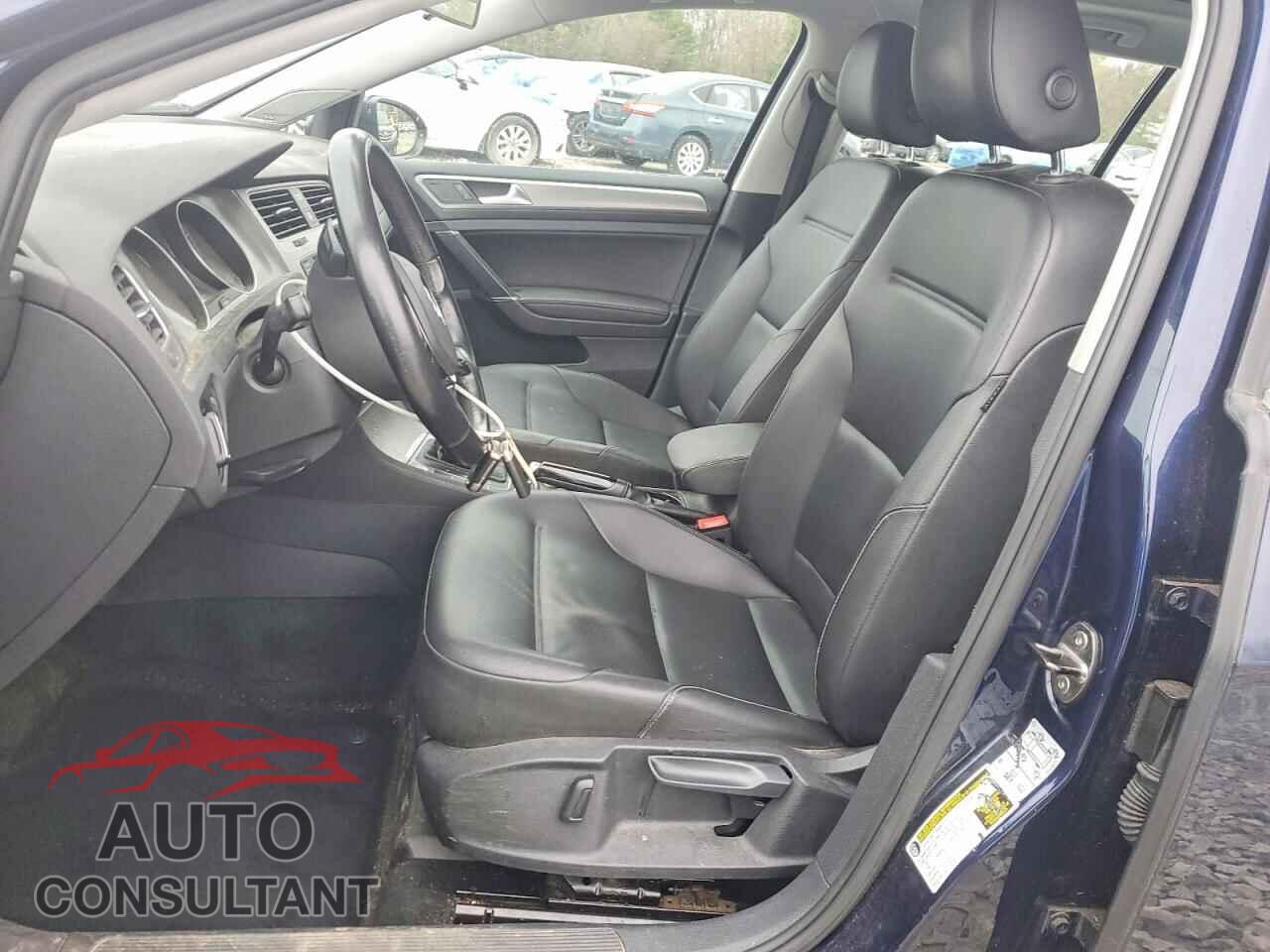 VOLKSWAGEN GOLF 2017 - 3VWC17AUXHM526002