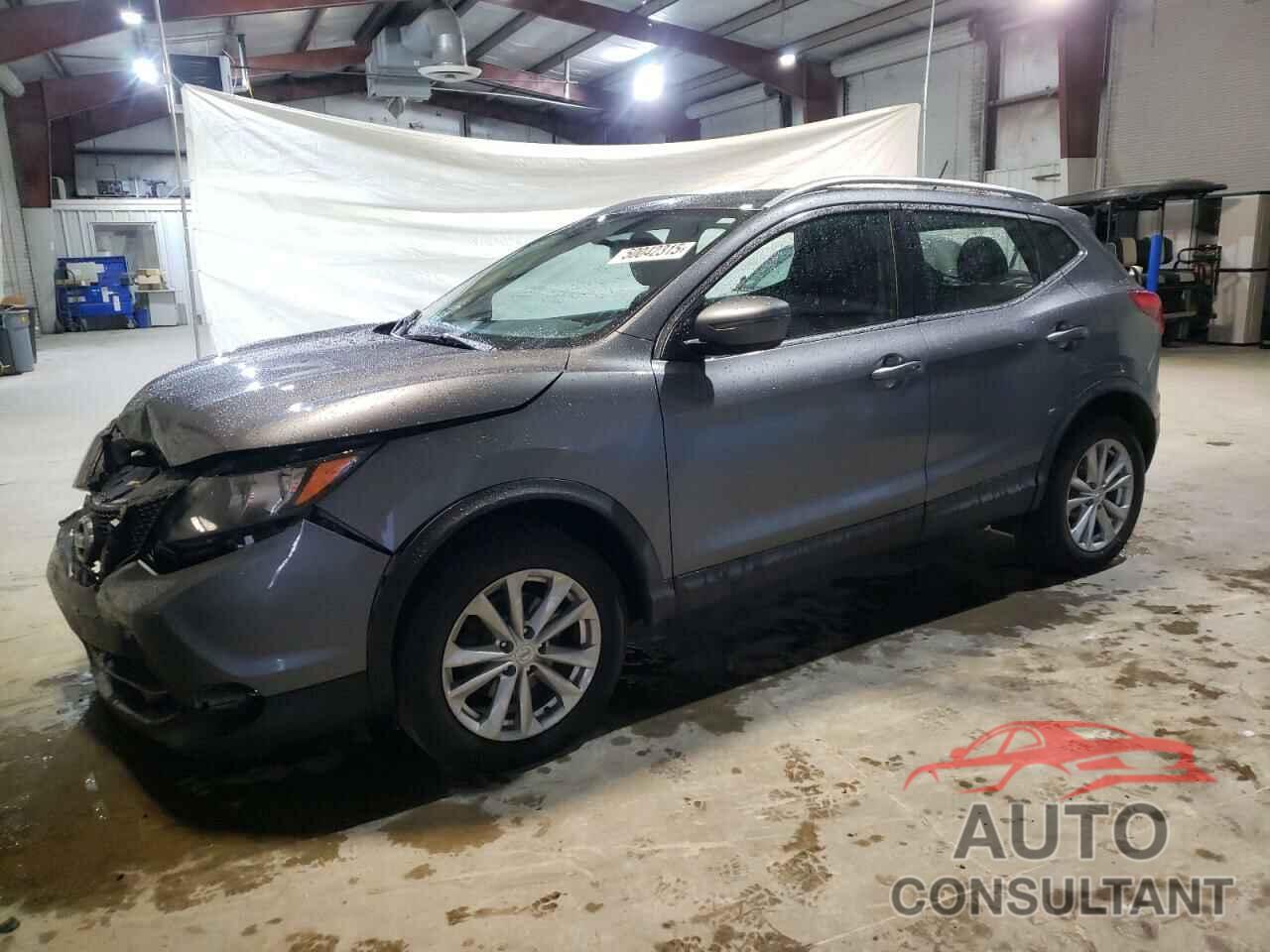 NISSAN ROGUE 2017 - JN1BJ1CR2HW120657