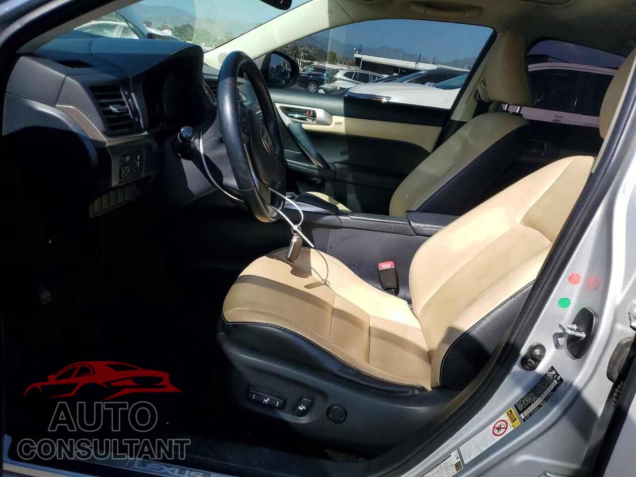 LEXUS CT 200 2014 - JTHKD5BH1E2202014