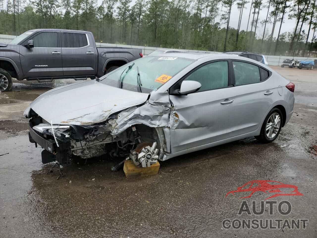 HYUNDAI ELANTRA 2020 - KMHD84LF2LU000494
