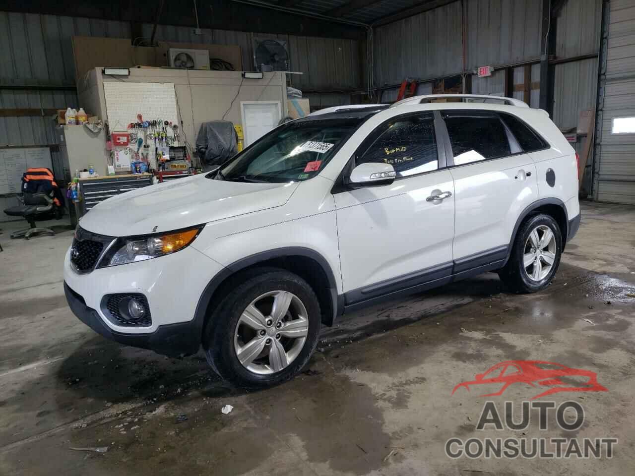 KIA SORENTO 2012 - 5XYKU4A25CG271932