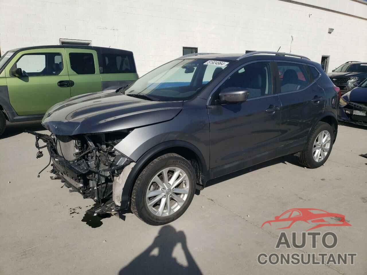 NISSAN ROGUE 2017 - JN1BJ1CP0HW034052