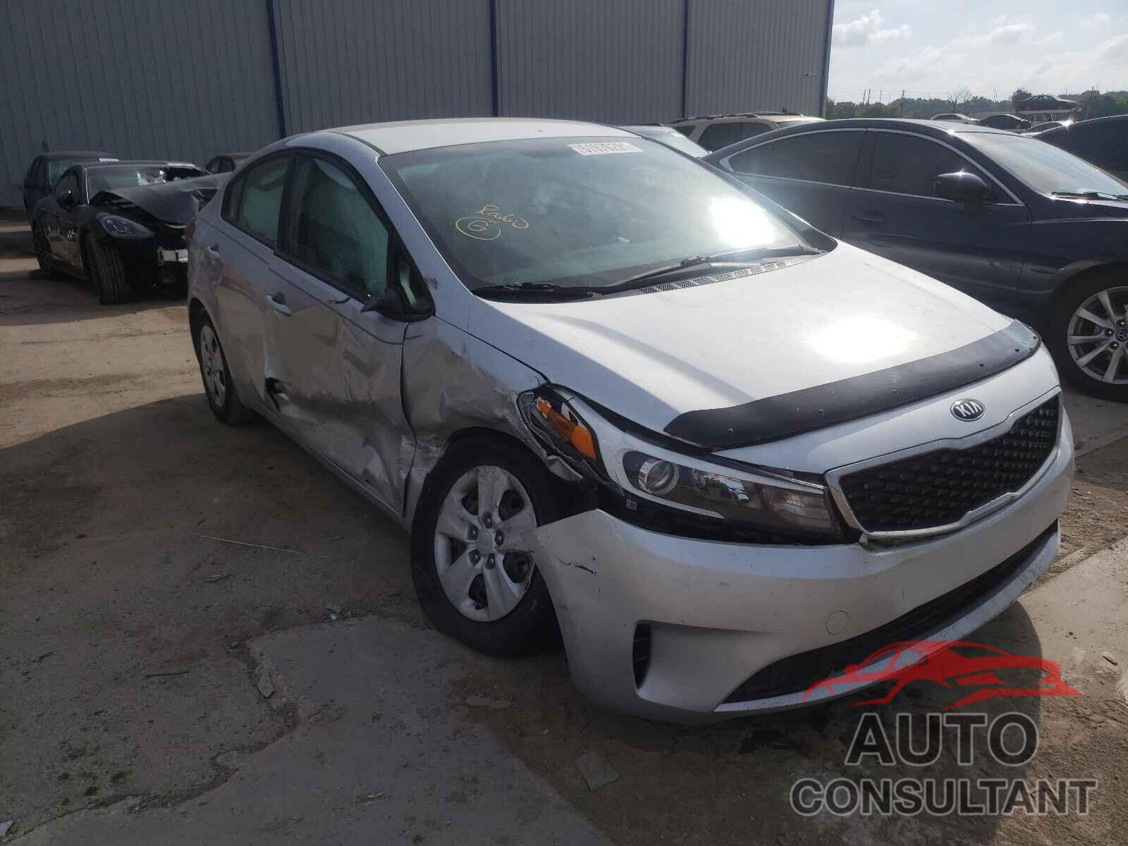 KIA FORTE 2017 - 3KPFK4A79HE121460