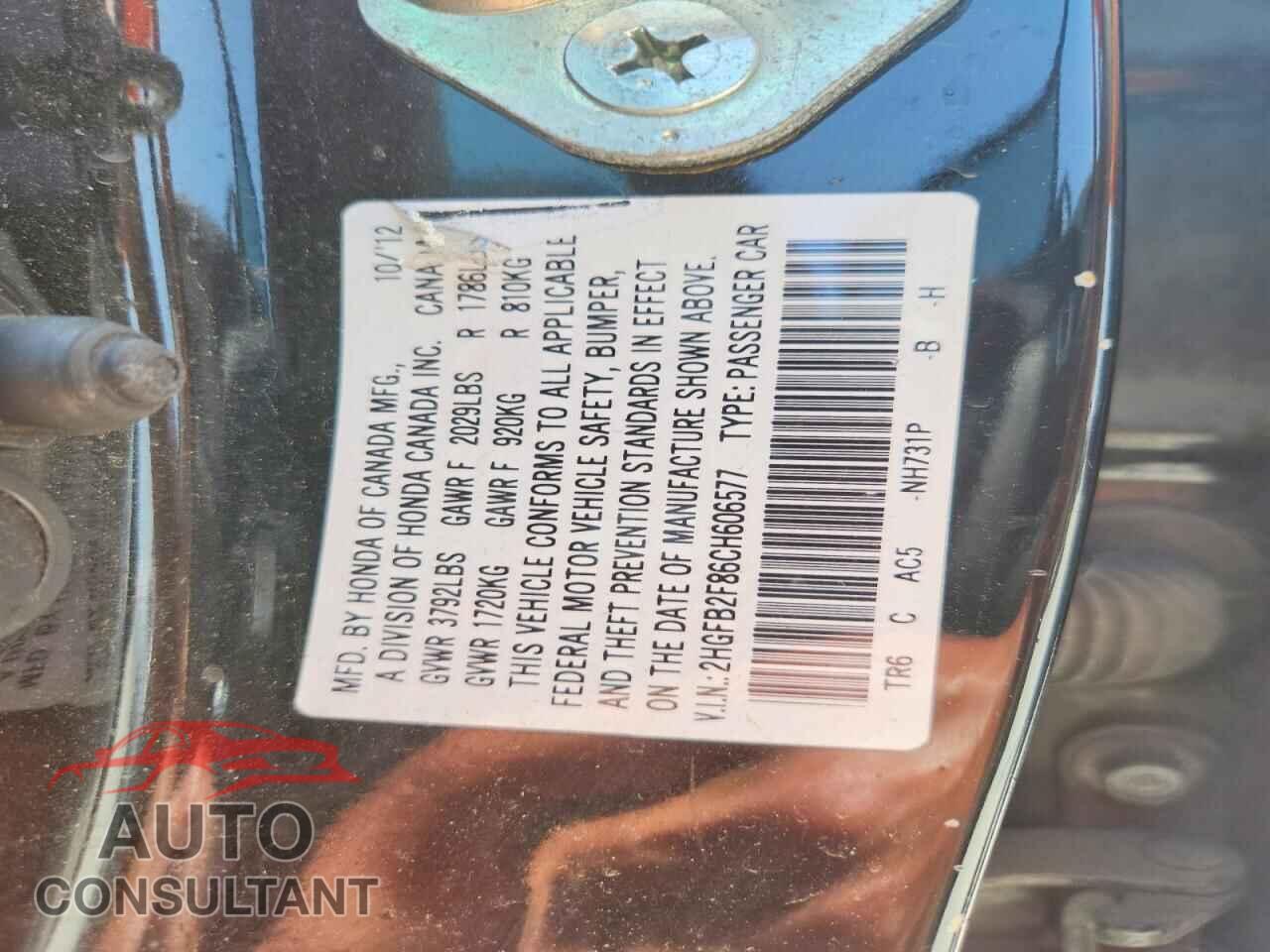 HONDA CIVIC 2012 - 2HGFB2F86CH606577