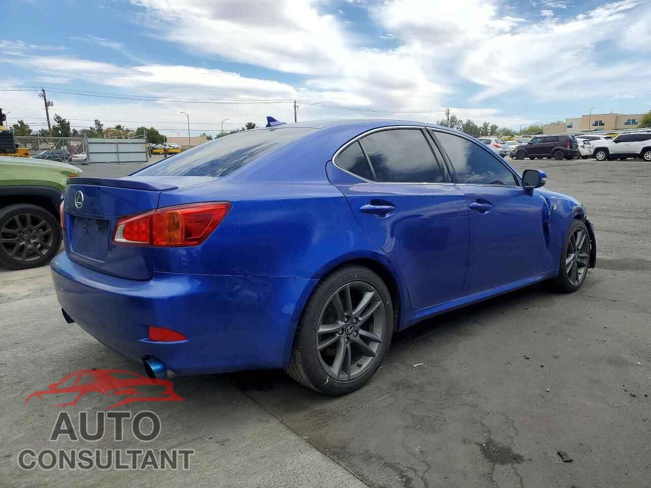 LEXUS IS 2011 - JTHBF5C29B5155975