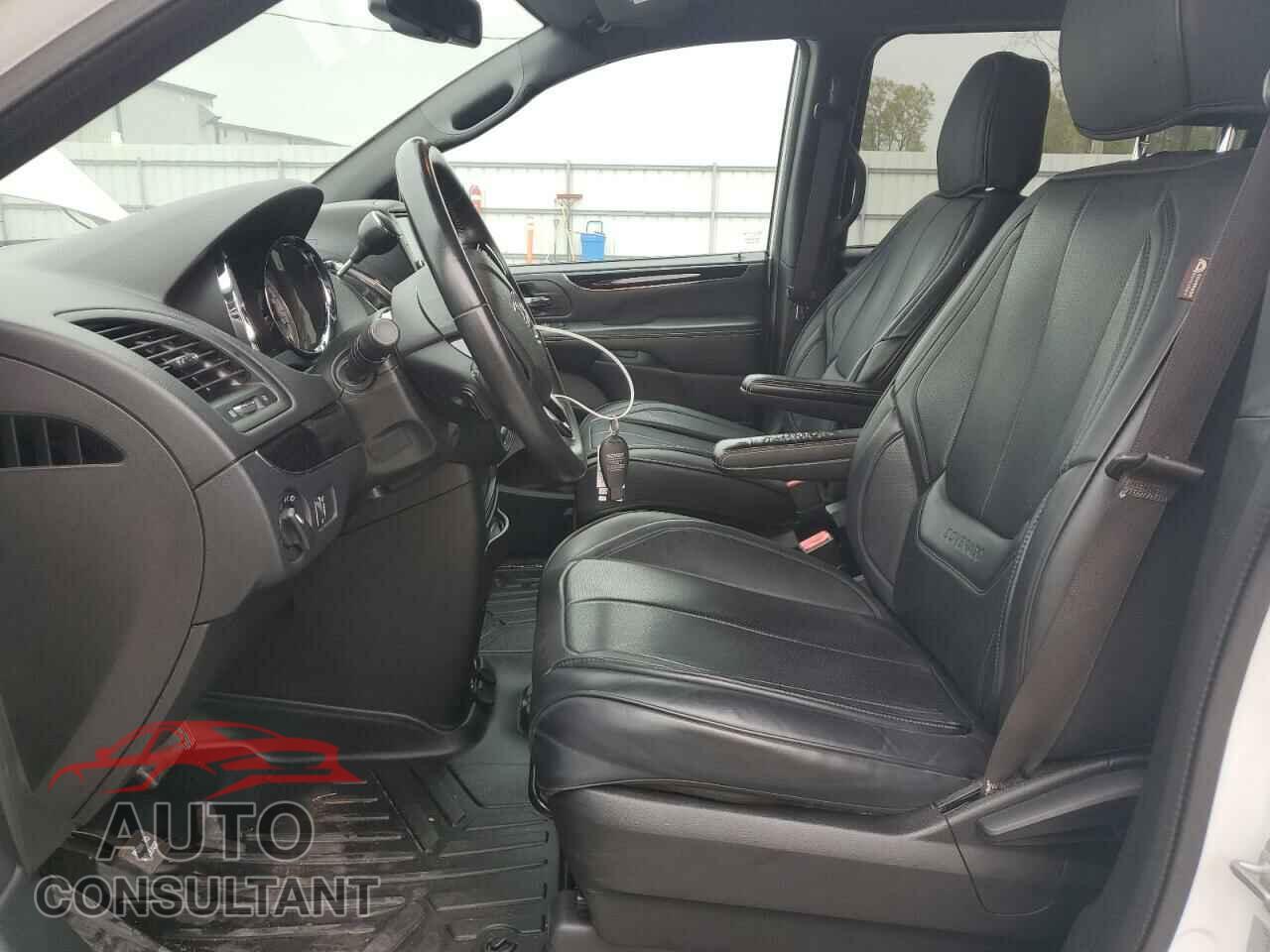 DODGE CARAVAN 2017 - 2C4RDGBG0HR637096