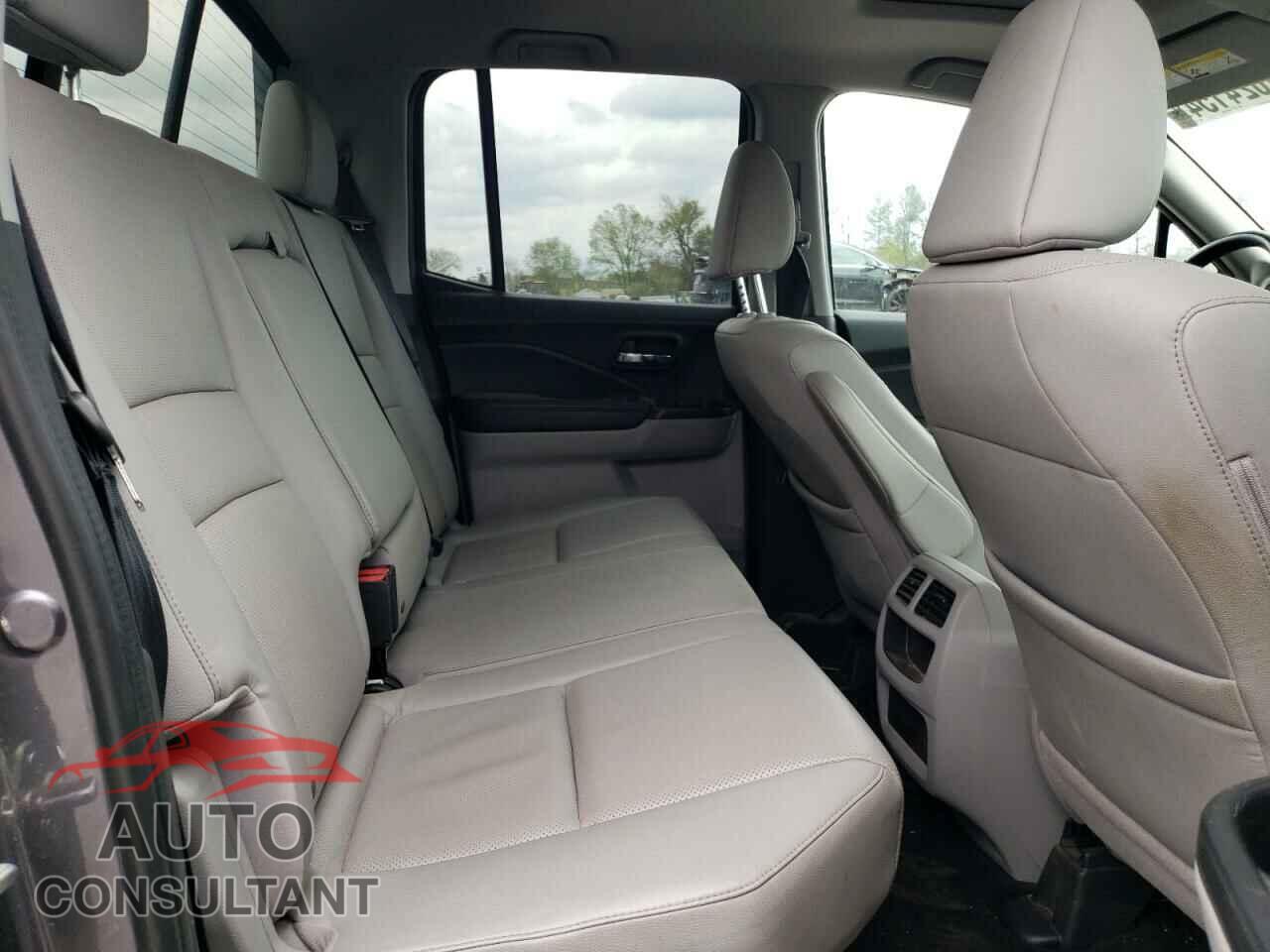 HONDA RIDGELINE 2017 - 5FPYK3F71HB005554