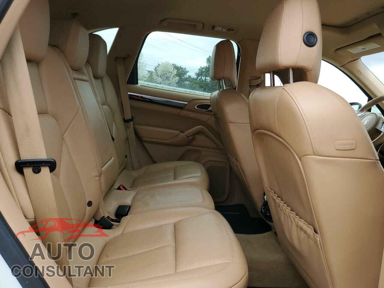 PORSCHE CAYENNE 2013 - WP1AA2A26DLA08362