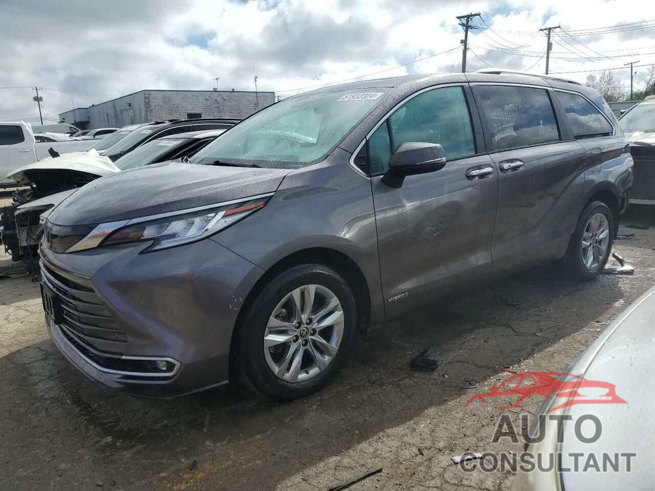 TOYOTA SIENNA 2021 - 5TDZRKEC6MS011373