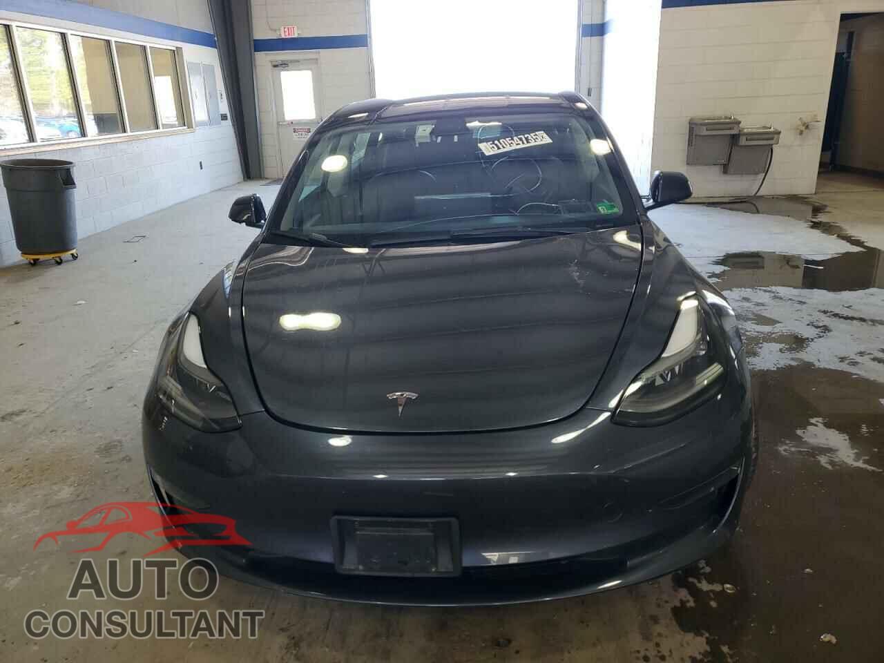 TESLA MODEL 3 2023 - 5YJ3E1EA0PF446845