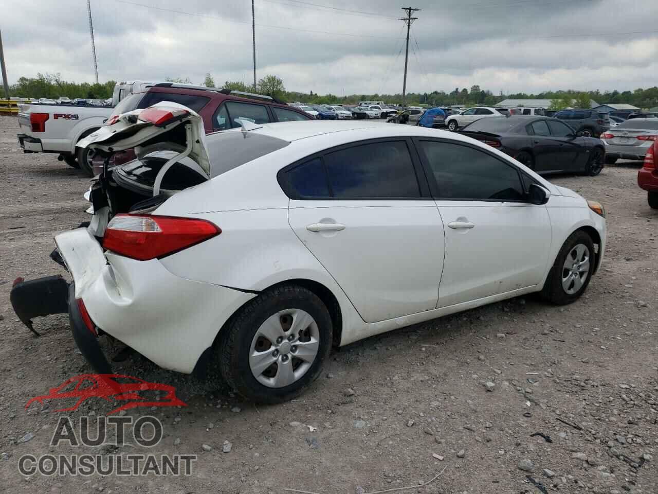 KIA FORTE 2016 - KNAFX4A61G5555100