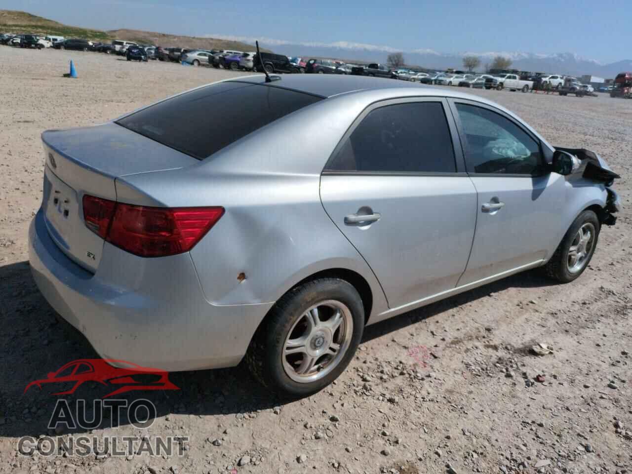 KIA FORTE 2010 - KNAFU4A24A5164858